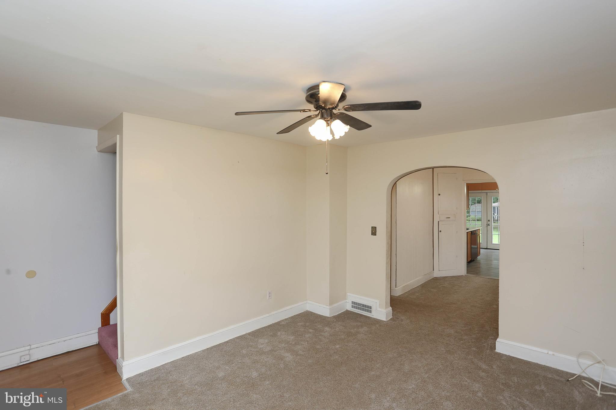 9244 ANNAPOLIS ROAD