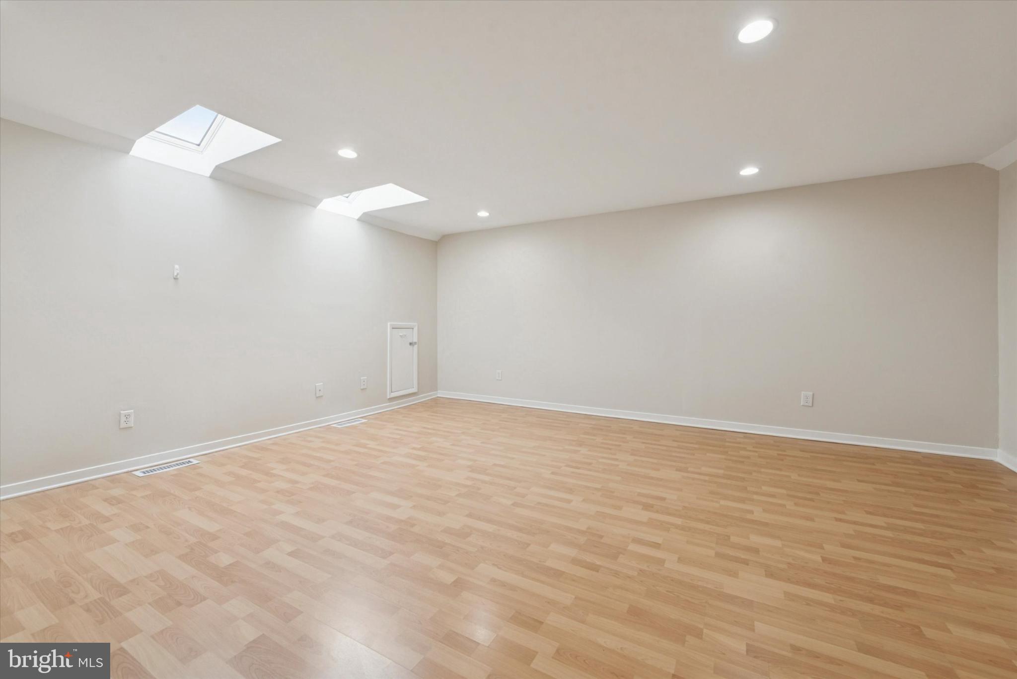 THE CROSSINGS AT EXT - Residential