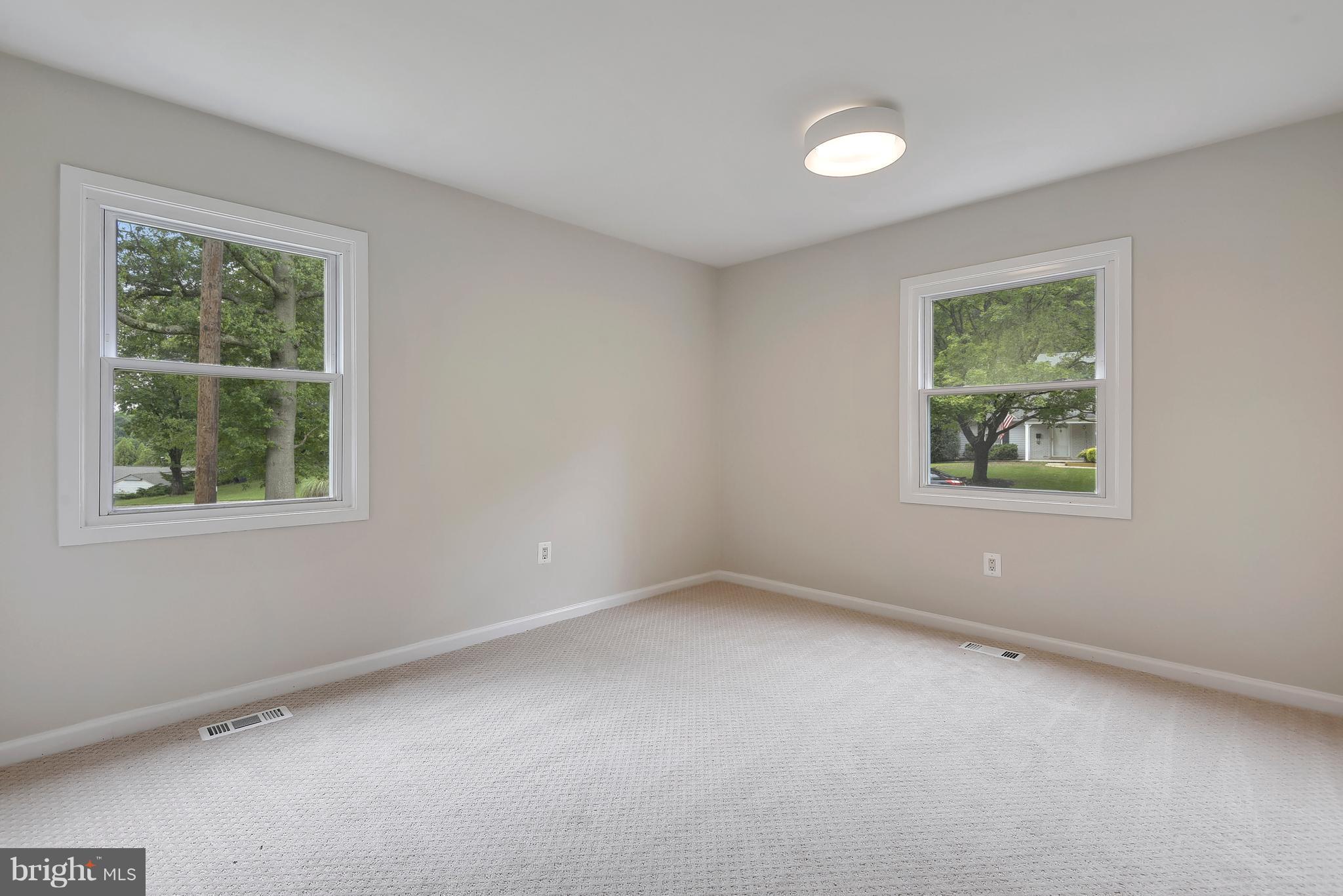 POINTER RIDGE - Residential