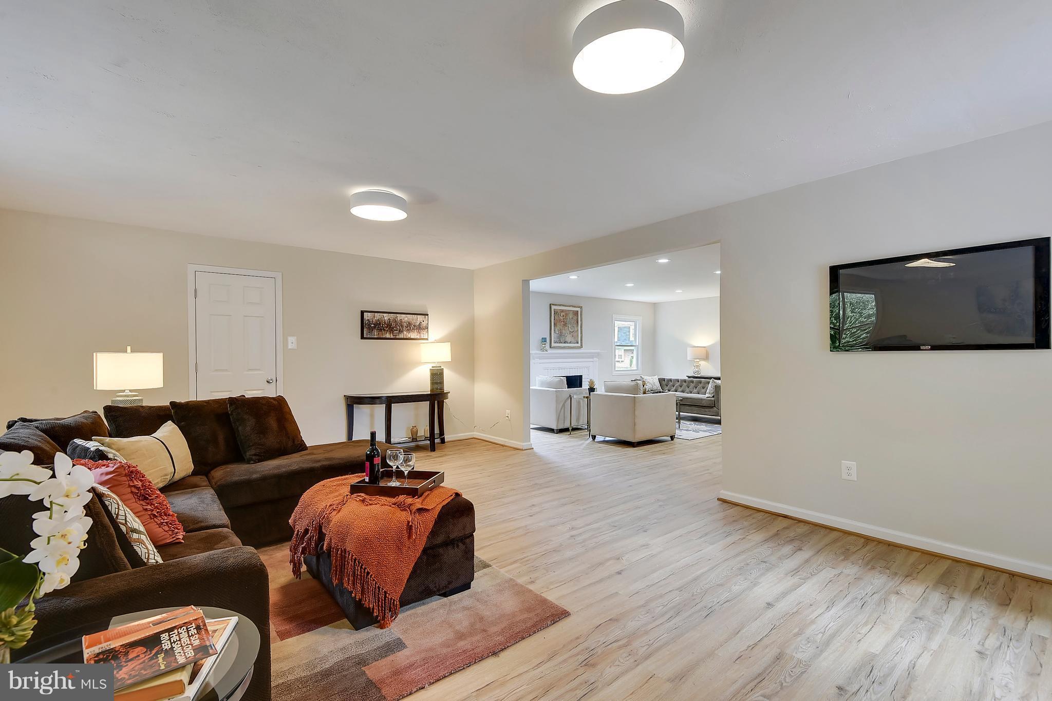 POINTER RIDGE - Residential