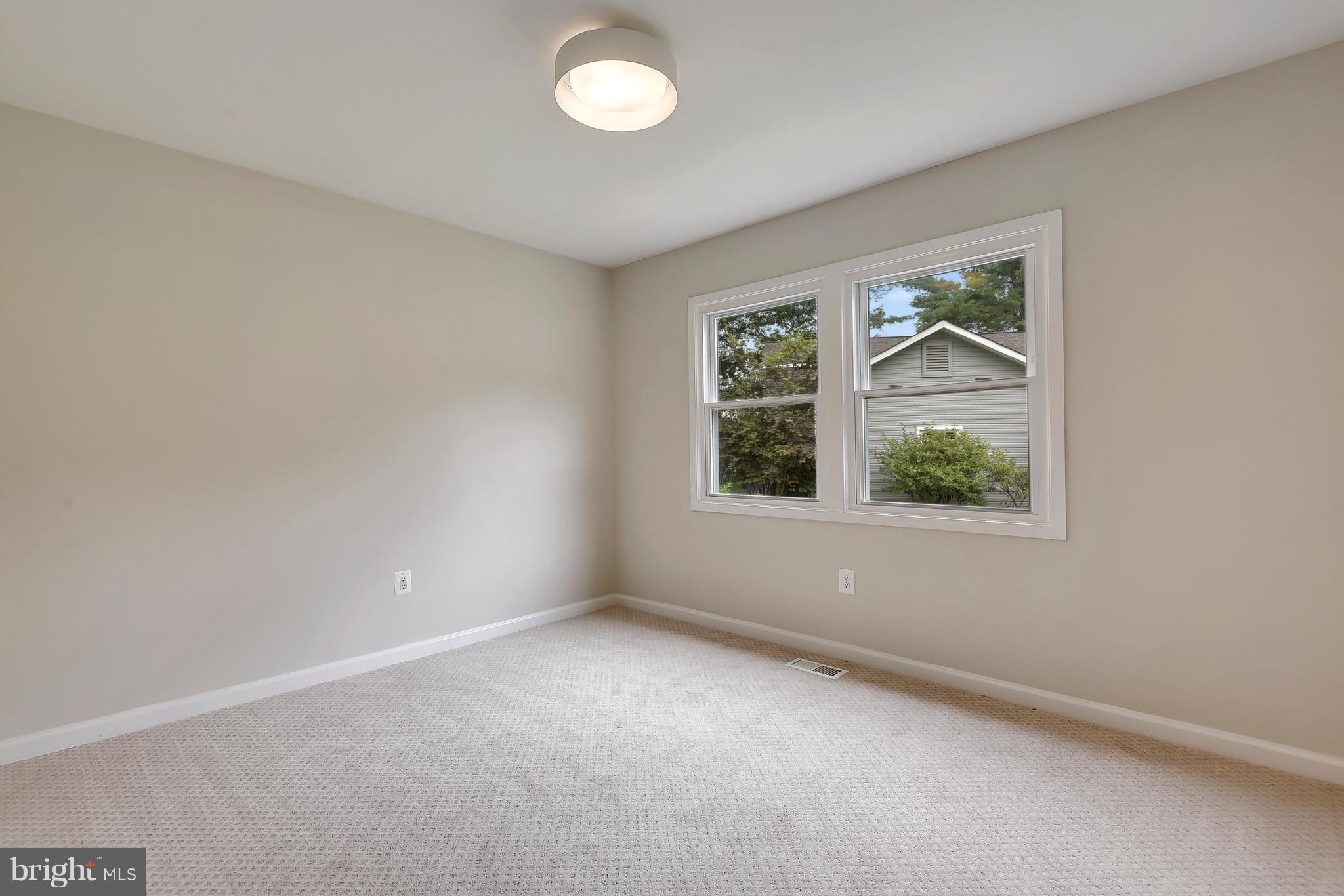 POINTER RIDGE - Residential