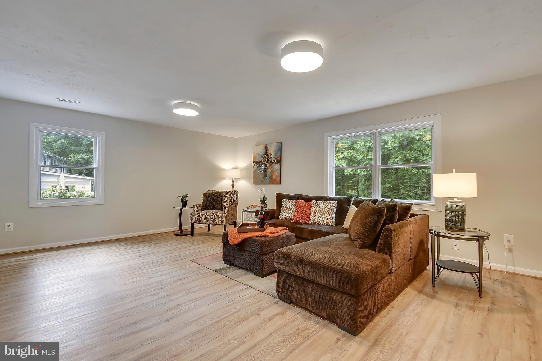 POINTER RIDGE - Residential