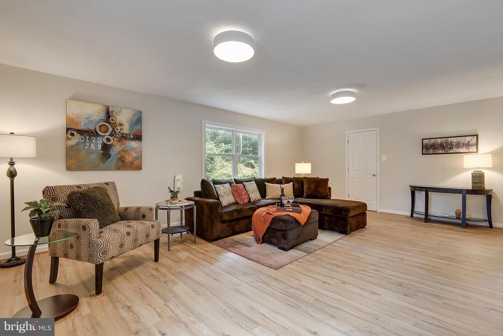 POINTER RIDGE - Residential