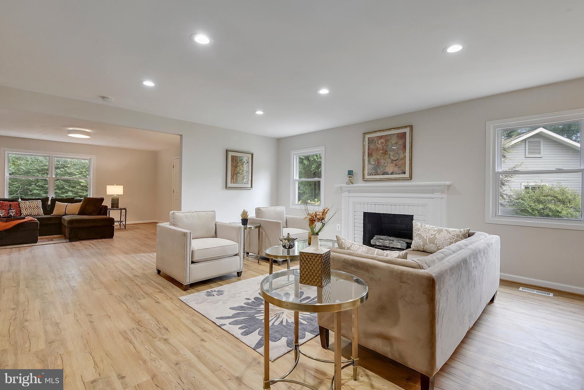 POINTER RIDGE - Residential