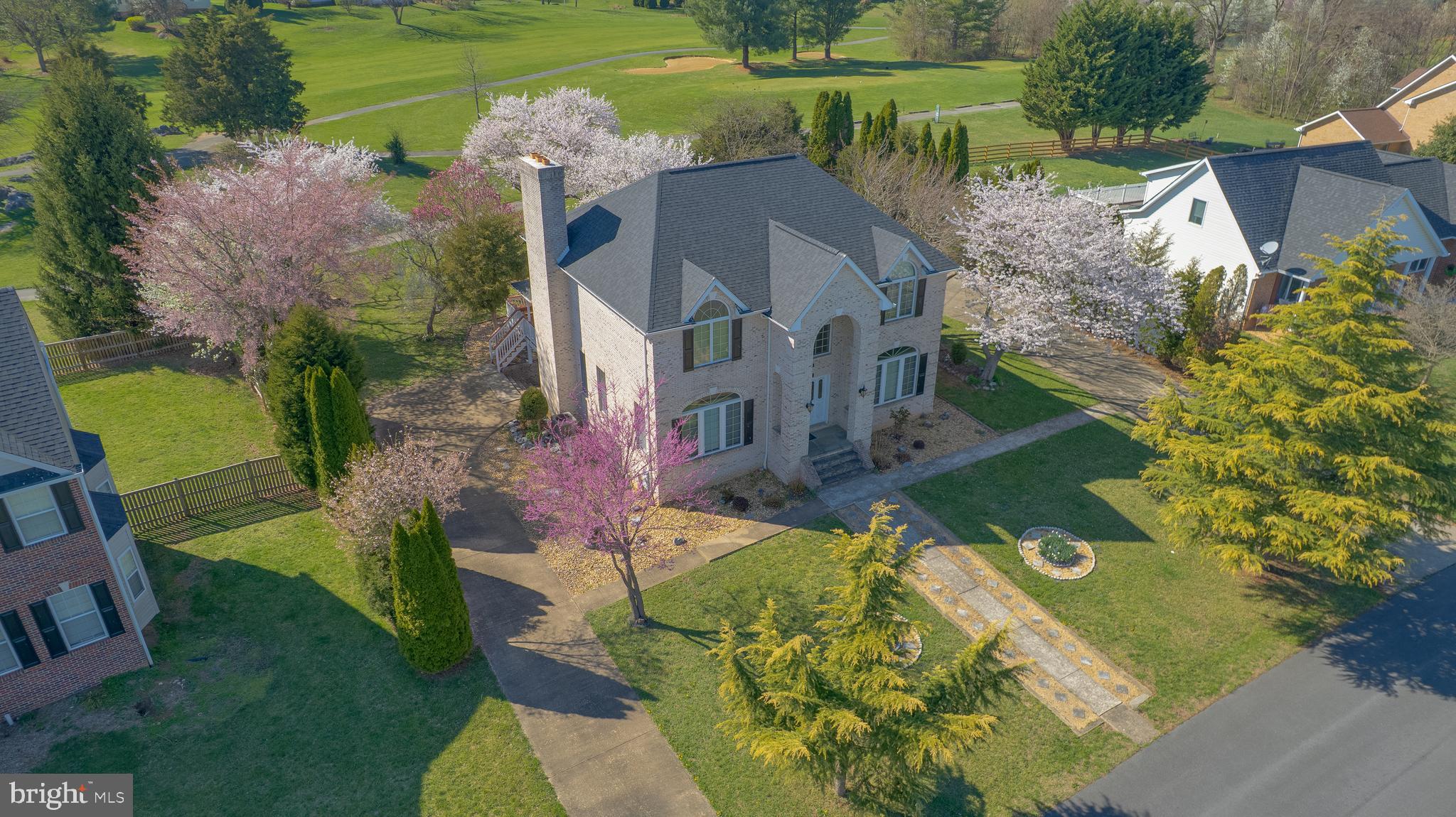 155 MUIRFIELD COURT