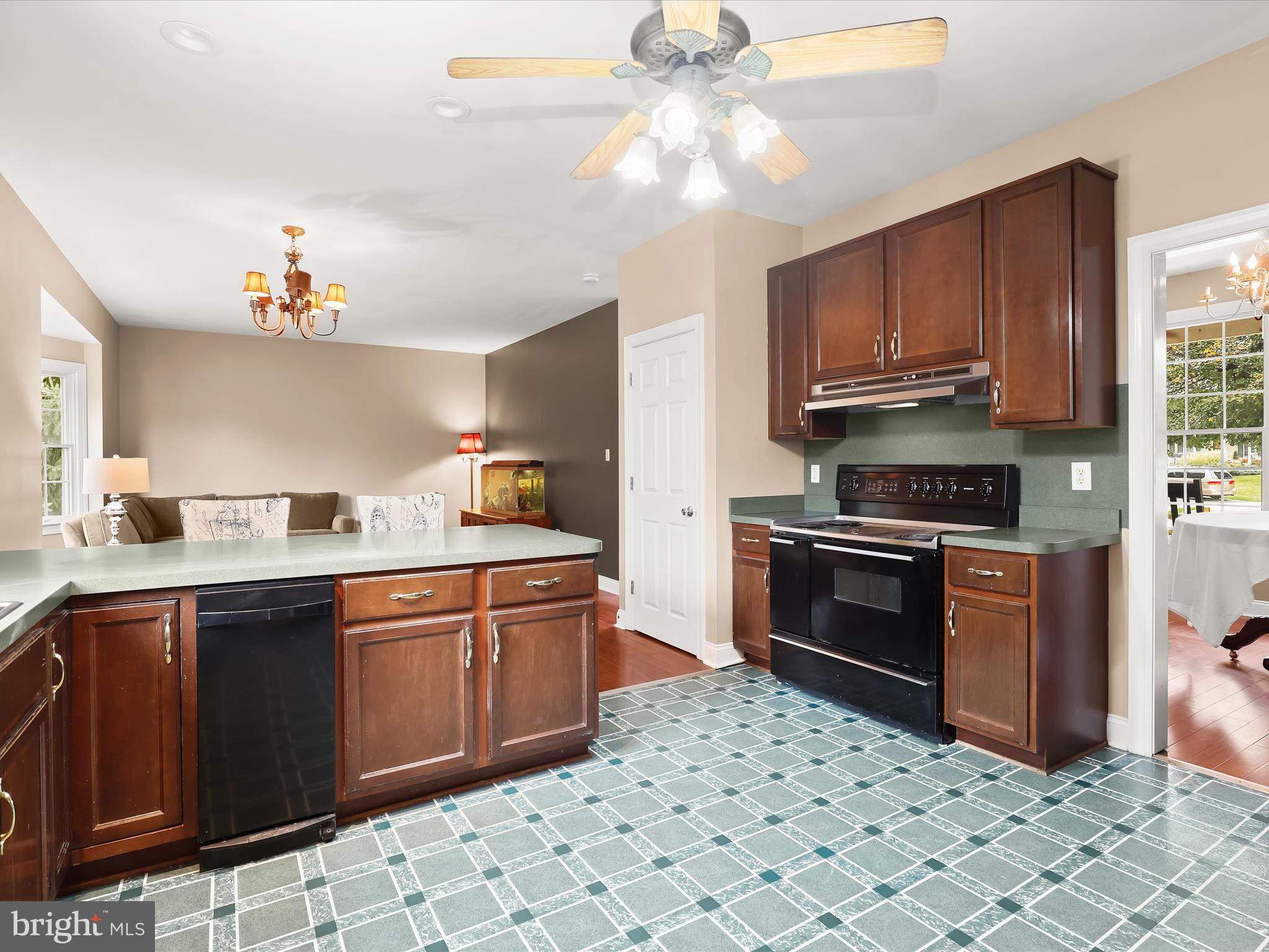 BENNETT ESTATES - Residential