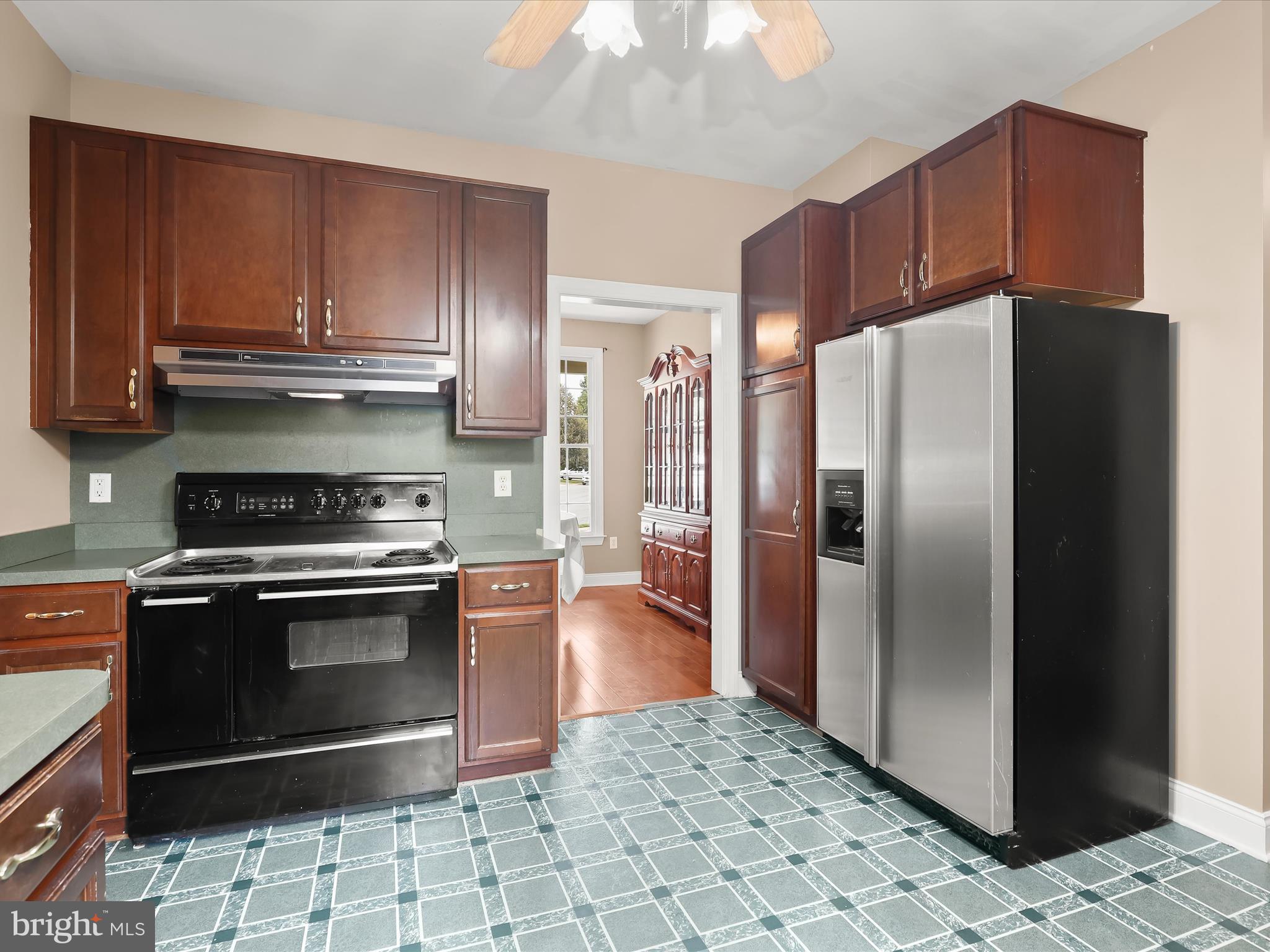 BENNETT ESTATES - Residential