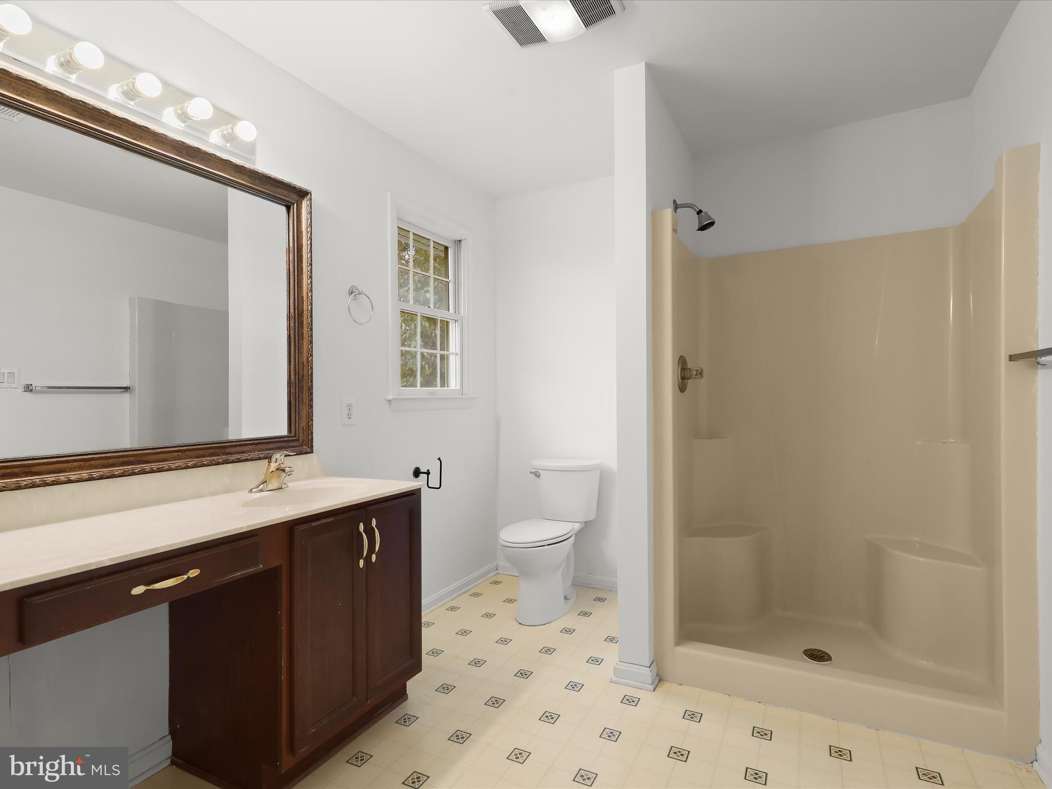 BENNETT ESTATES - Residential