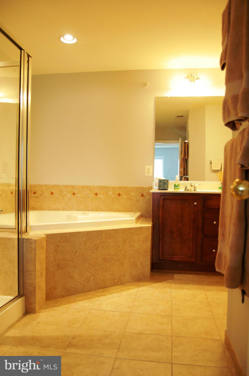 STONE SPRINGS CONDOMINIUMS - Residential