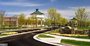 STONE SPRINGS CONDOMINIUMS - Residential