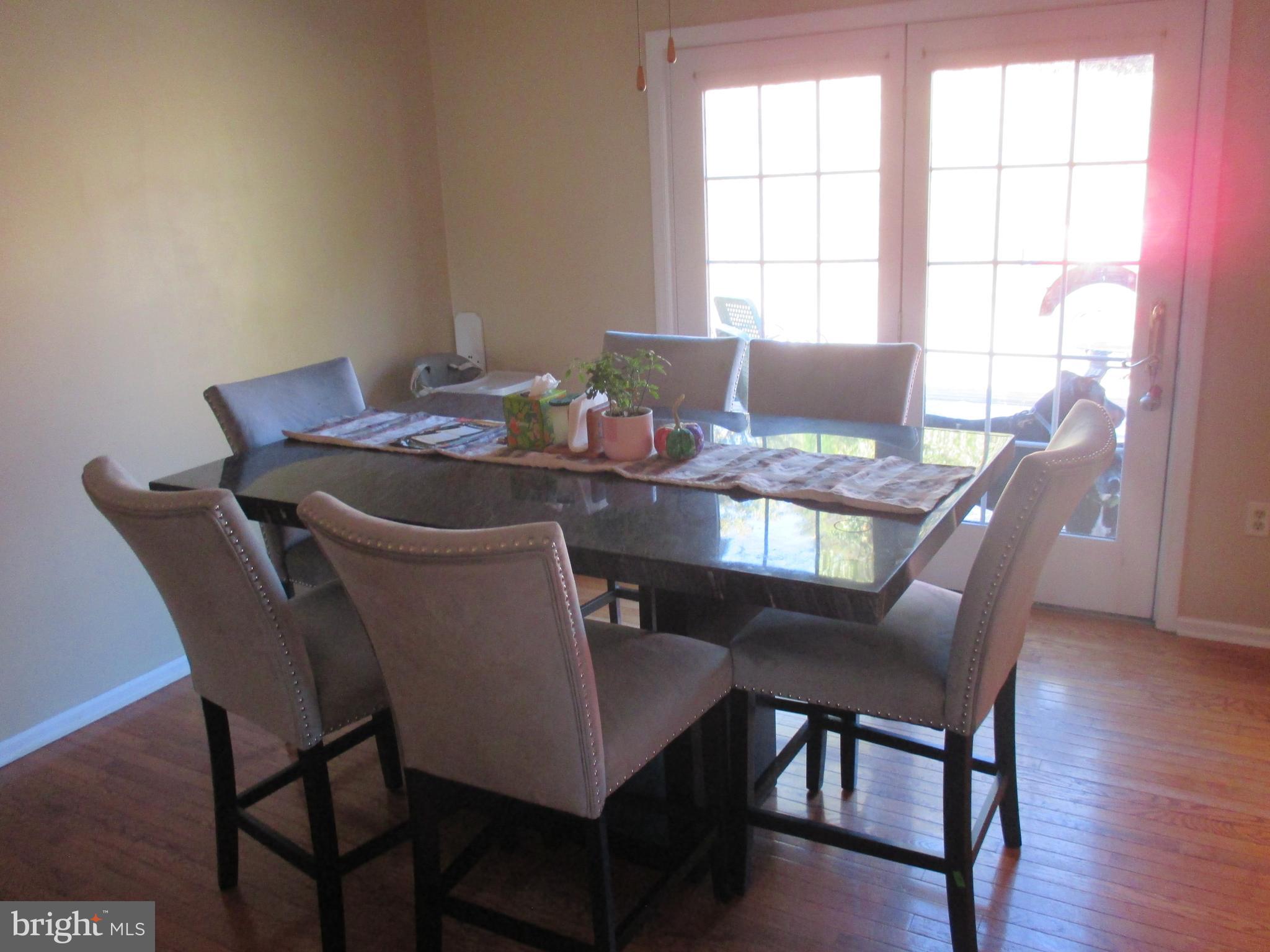 WINDOVER HILLS - Residential