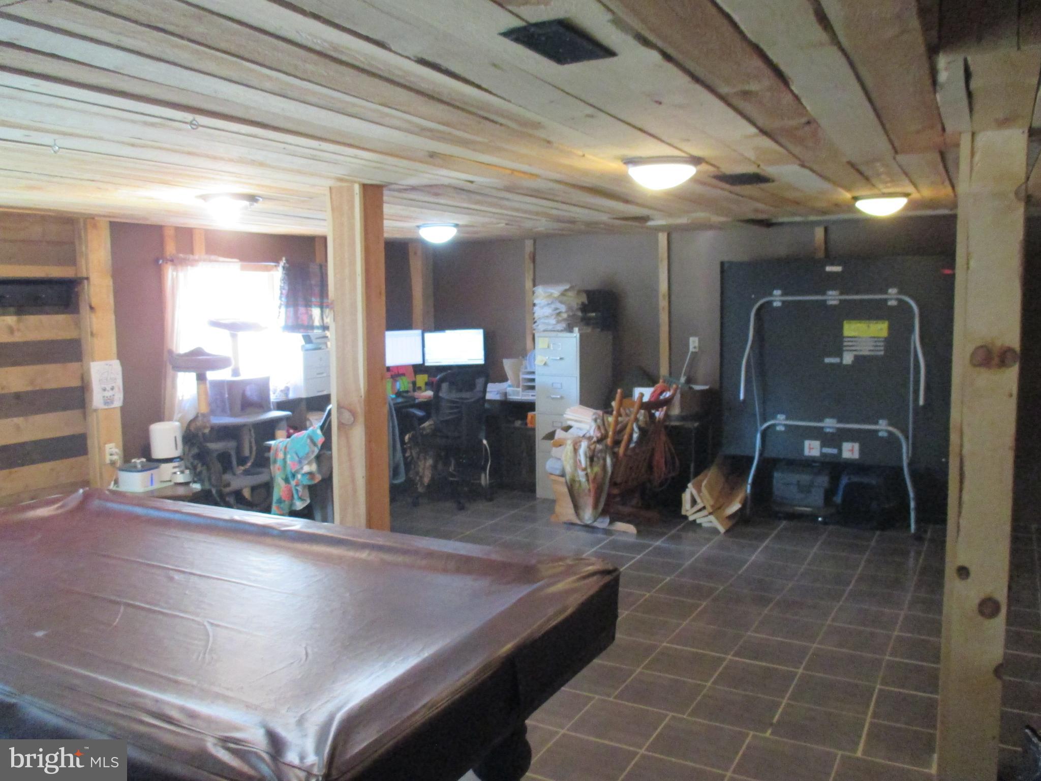 WINDOVER HILLS - Residential