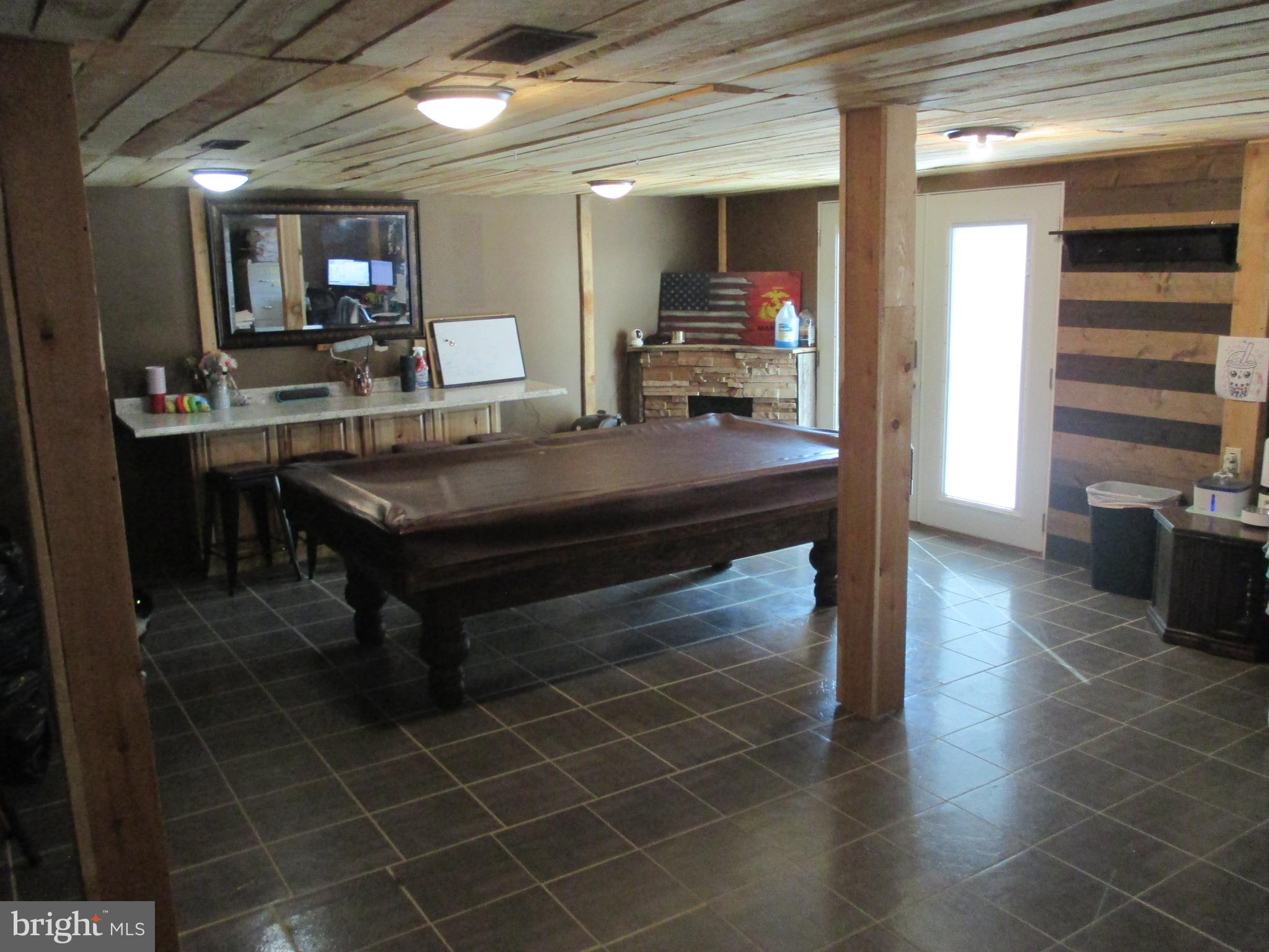 WINDOVER HILLS - Residential