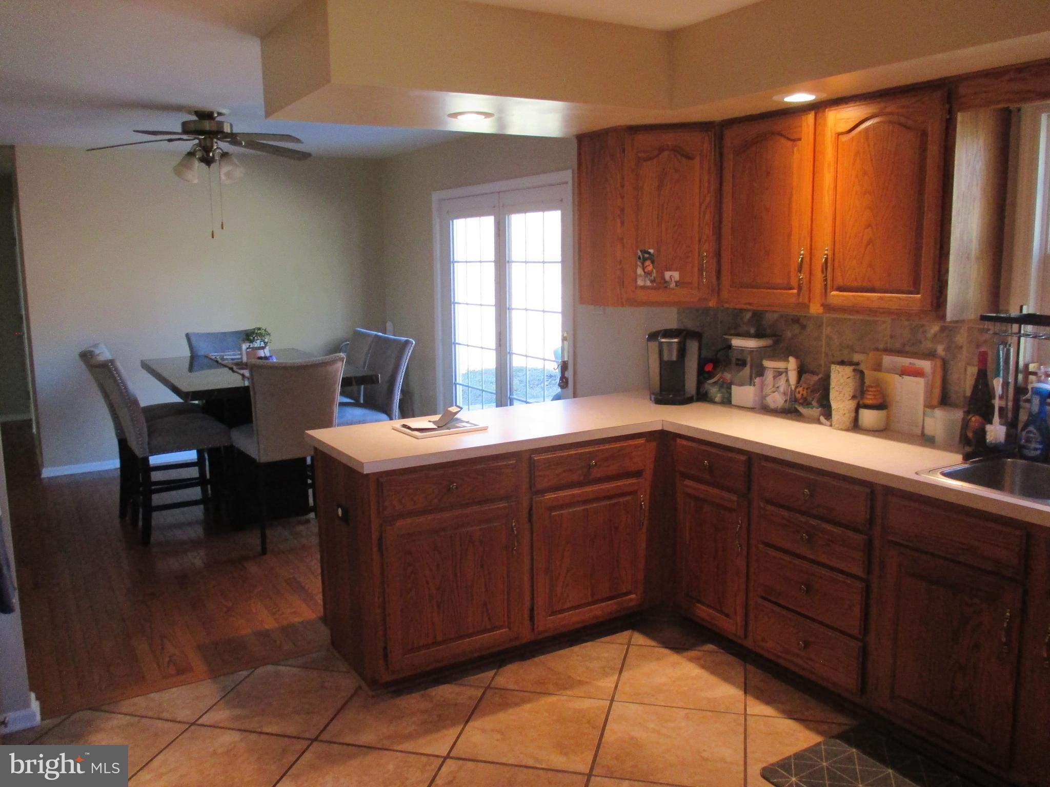 WINDOVER HILLS - Residential