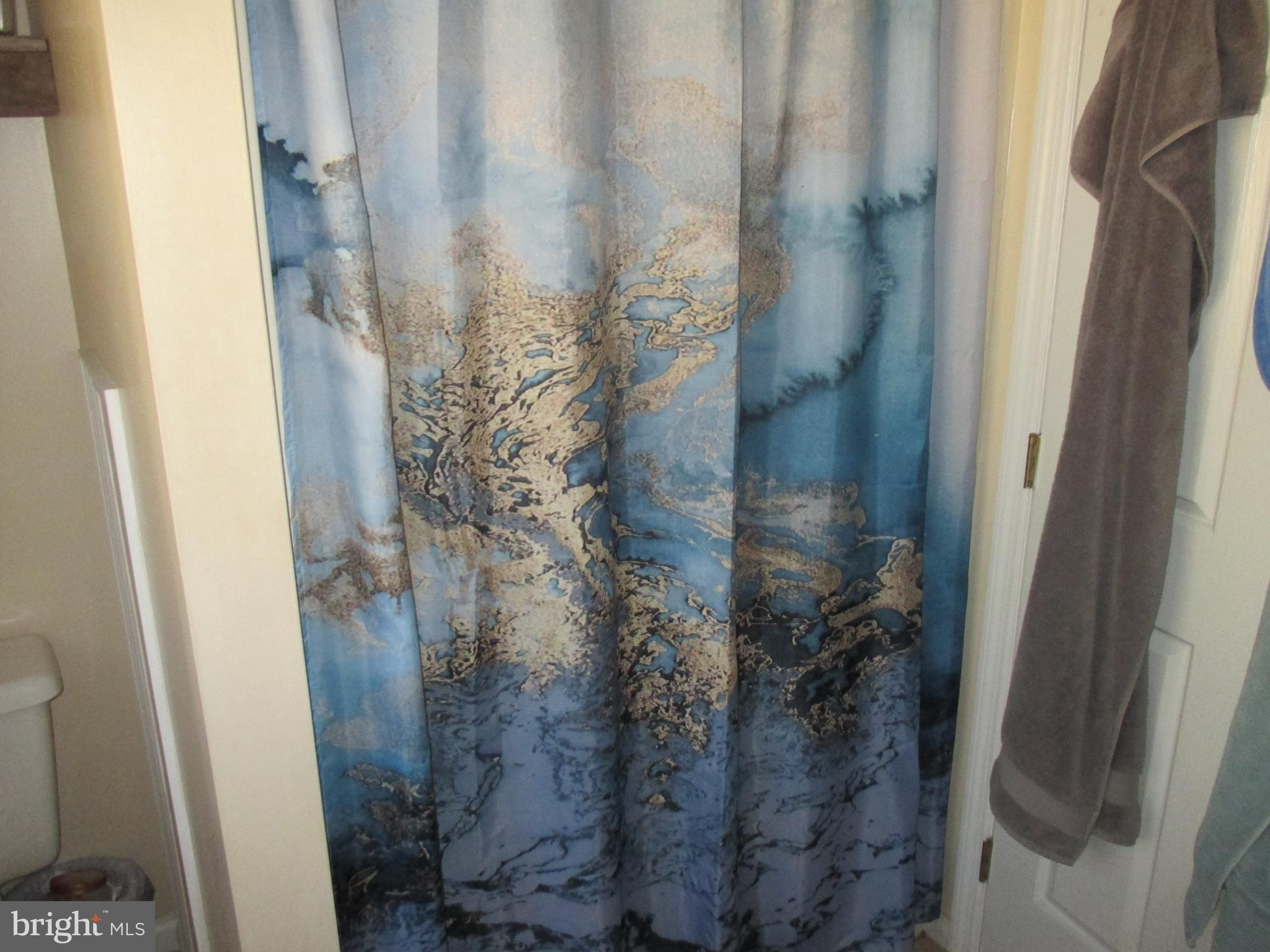 WINDOVER HILLS - Residential