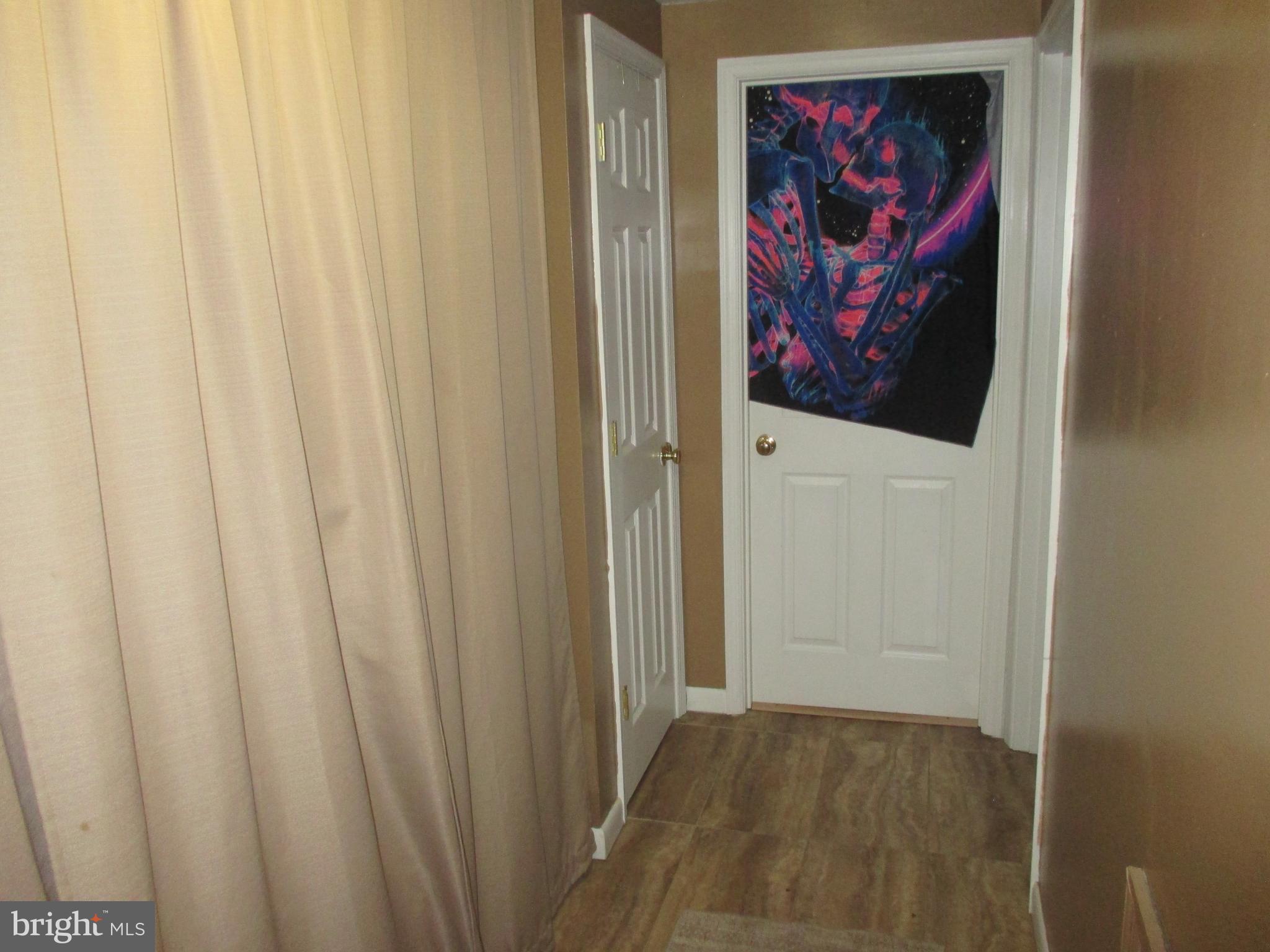 WINDOVER HILLS - Residential