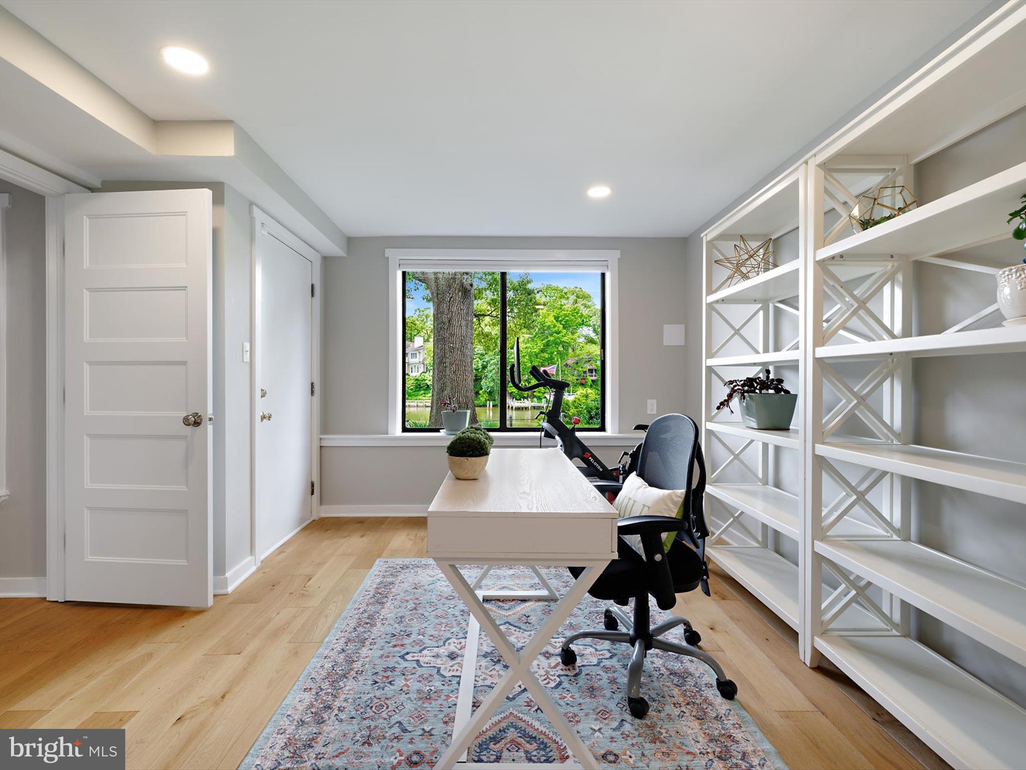 MAGOTHY SHORES - Residential