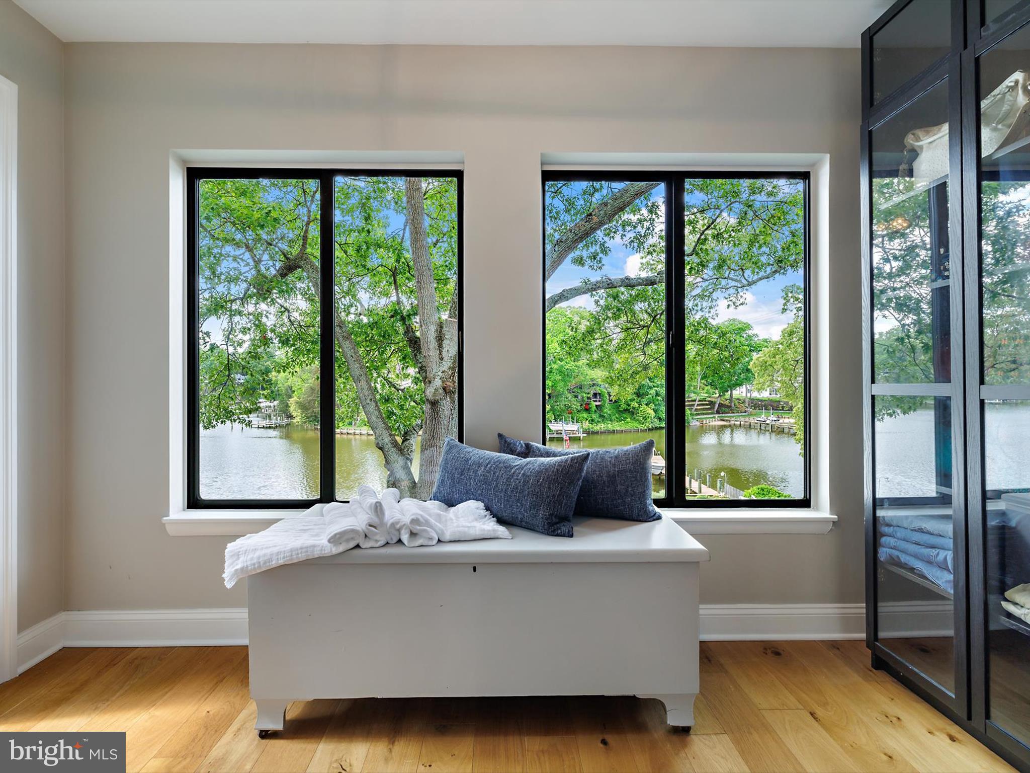 MAGOTHY SHORES - Residential