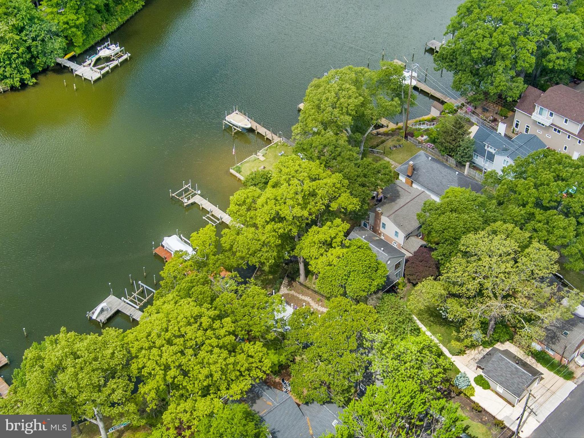 MAGOTHY SHORES - Residential