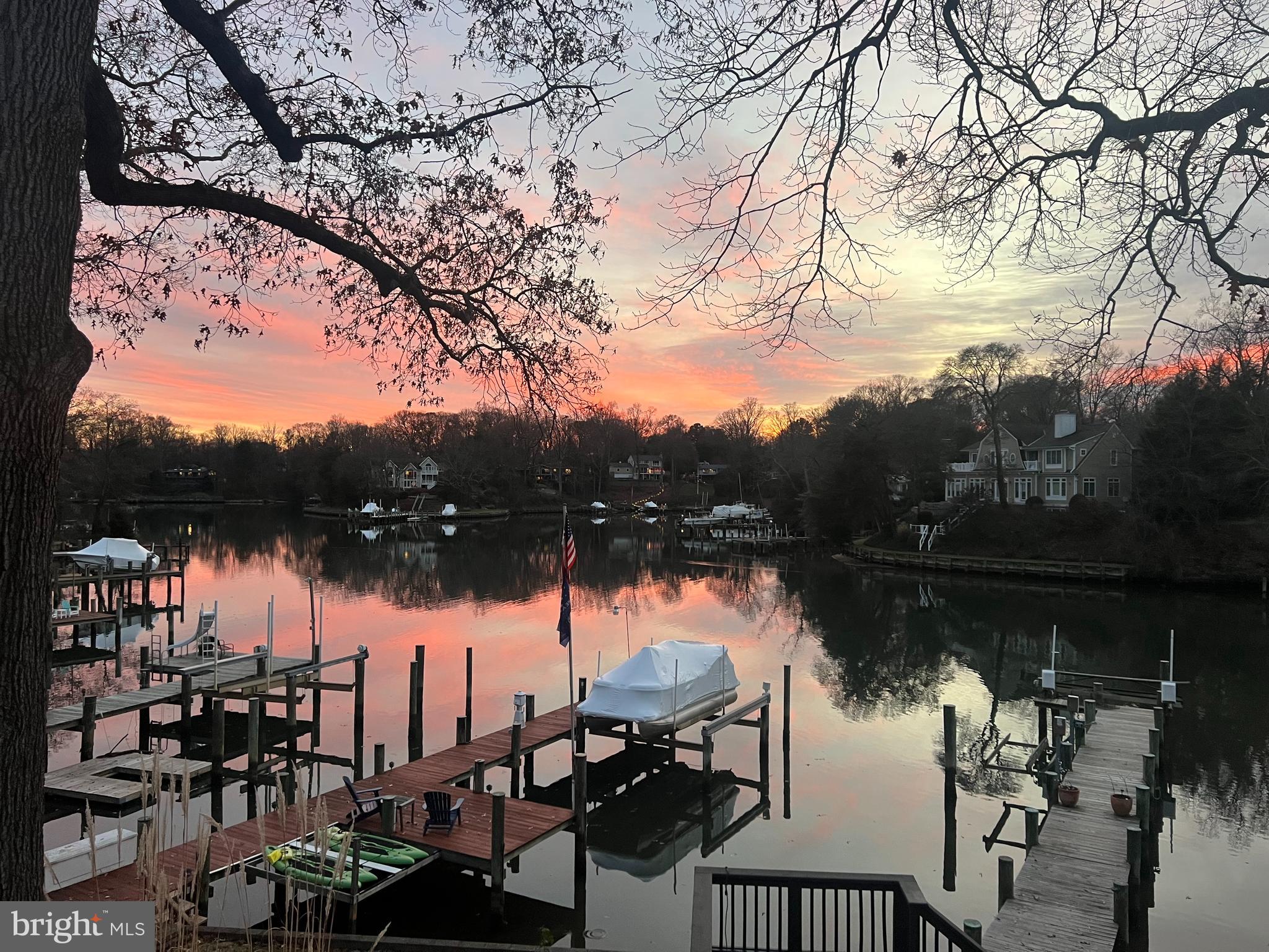 MAGOTHY SHORES - Residential