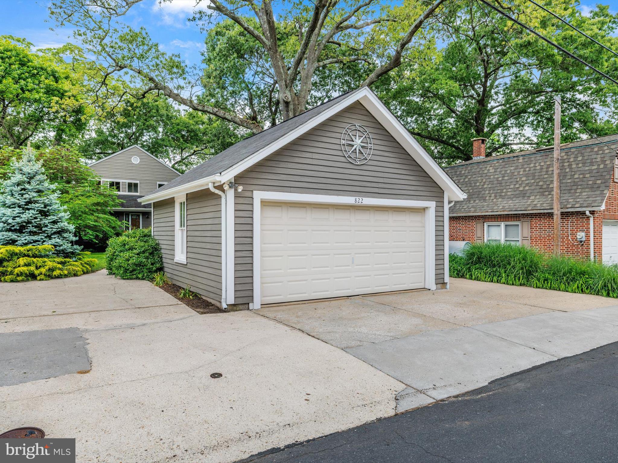 MAGOTHY SHORES - Residential