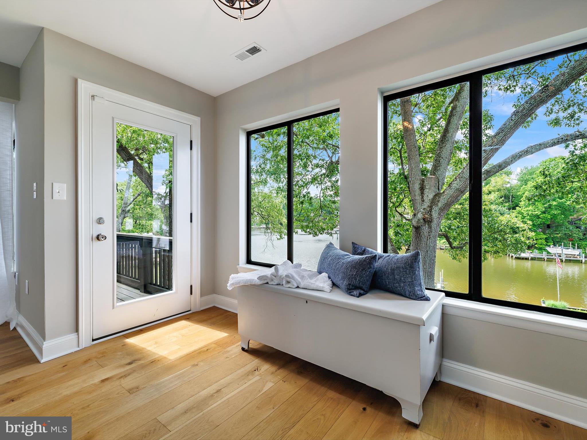 MAGOTHY SHORES - Residential