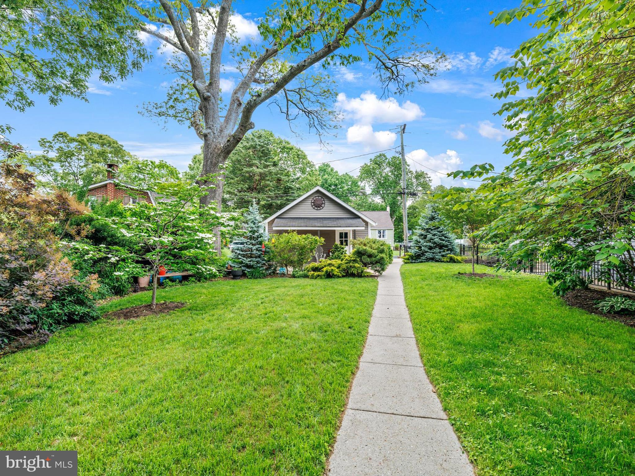 MAGOTHY SHORES - Residential