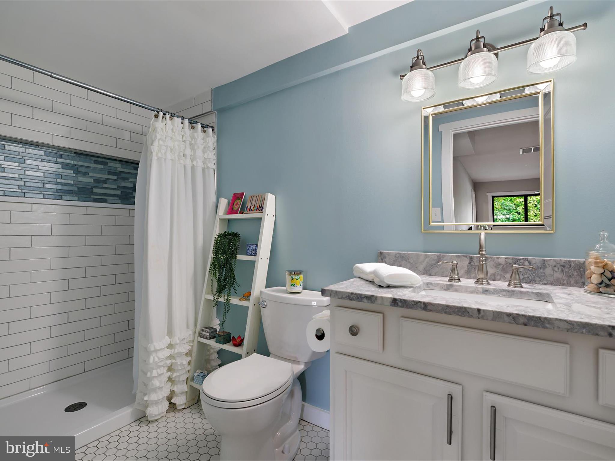 MAGOTHY SHORES - Residential