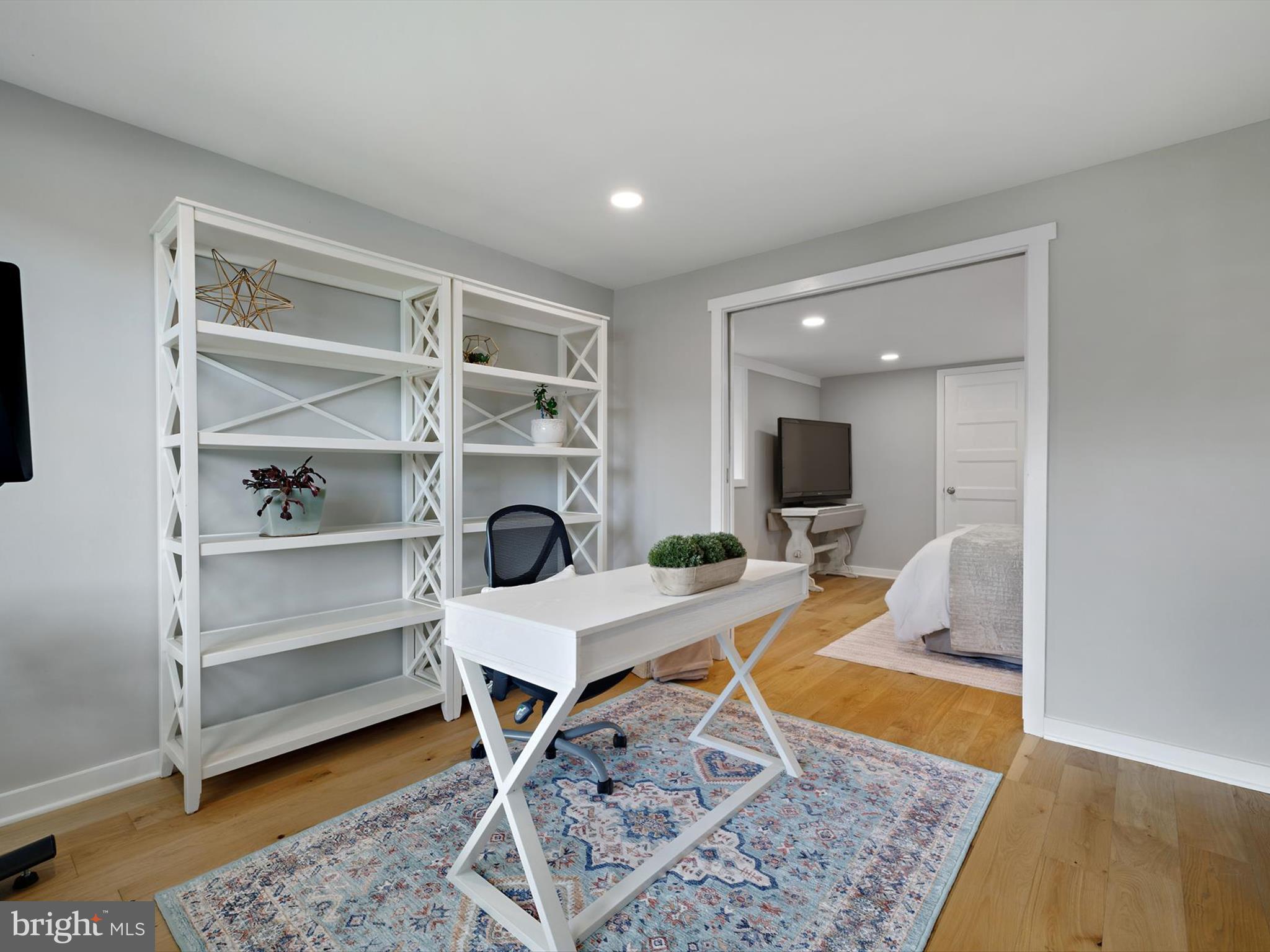 MAGOTHY SHORES - Residential