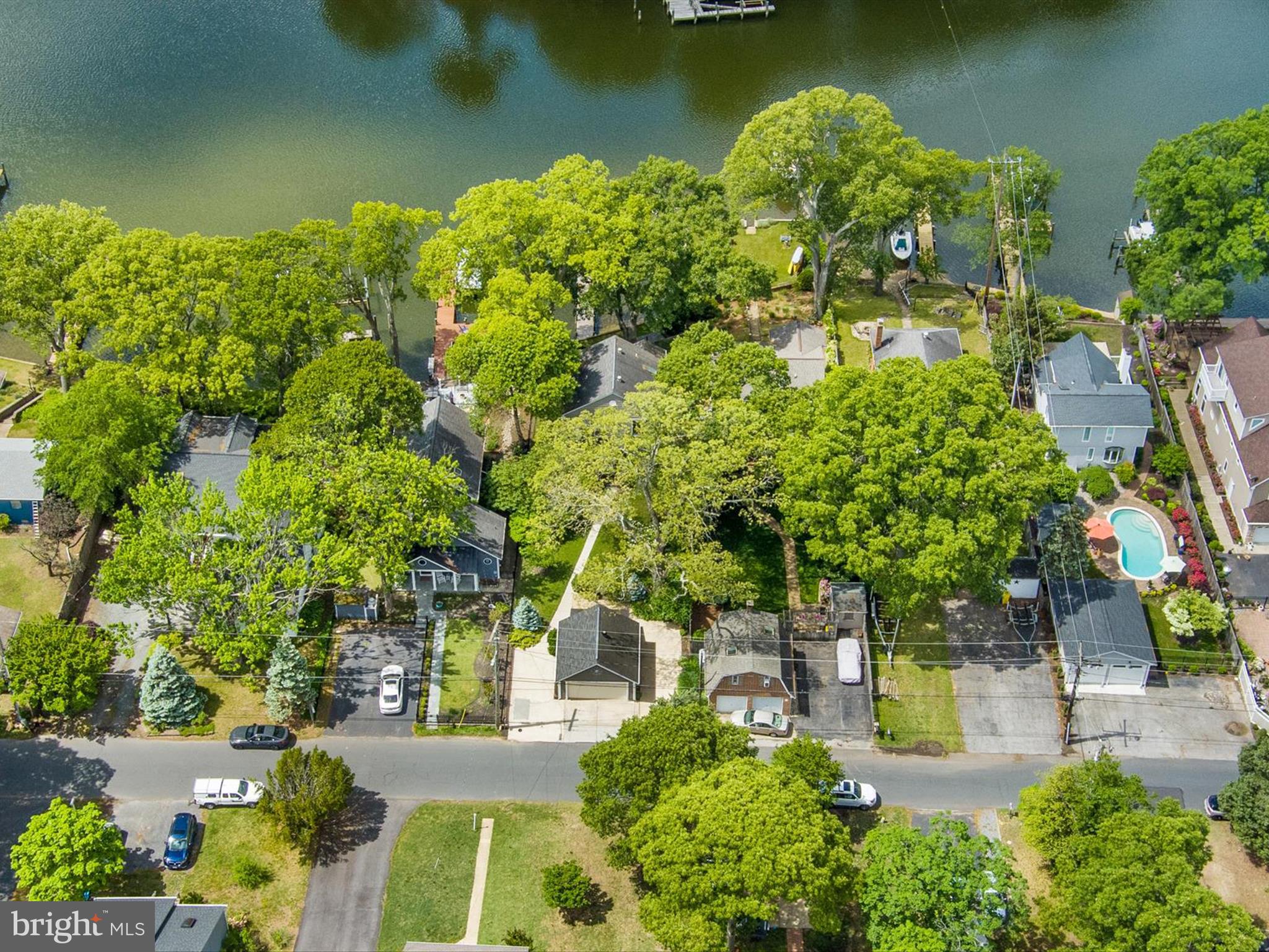 MAGOTHY SHORES - Residential