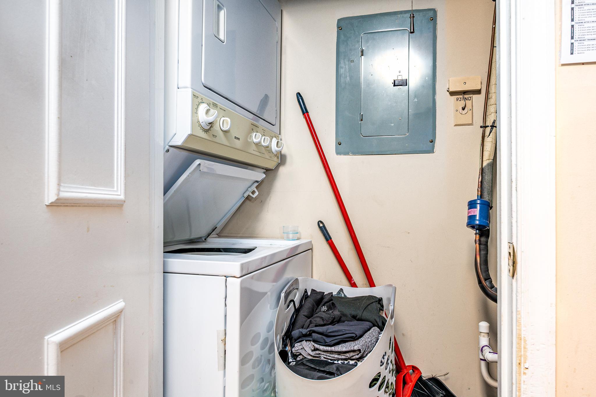 KINGSTOWNE - Residential