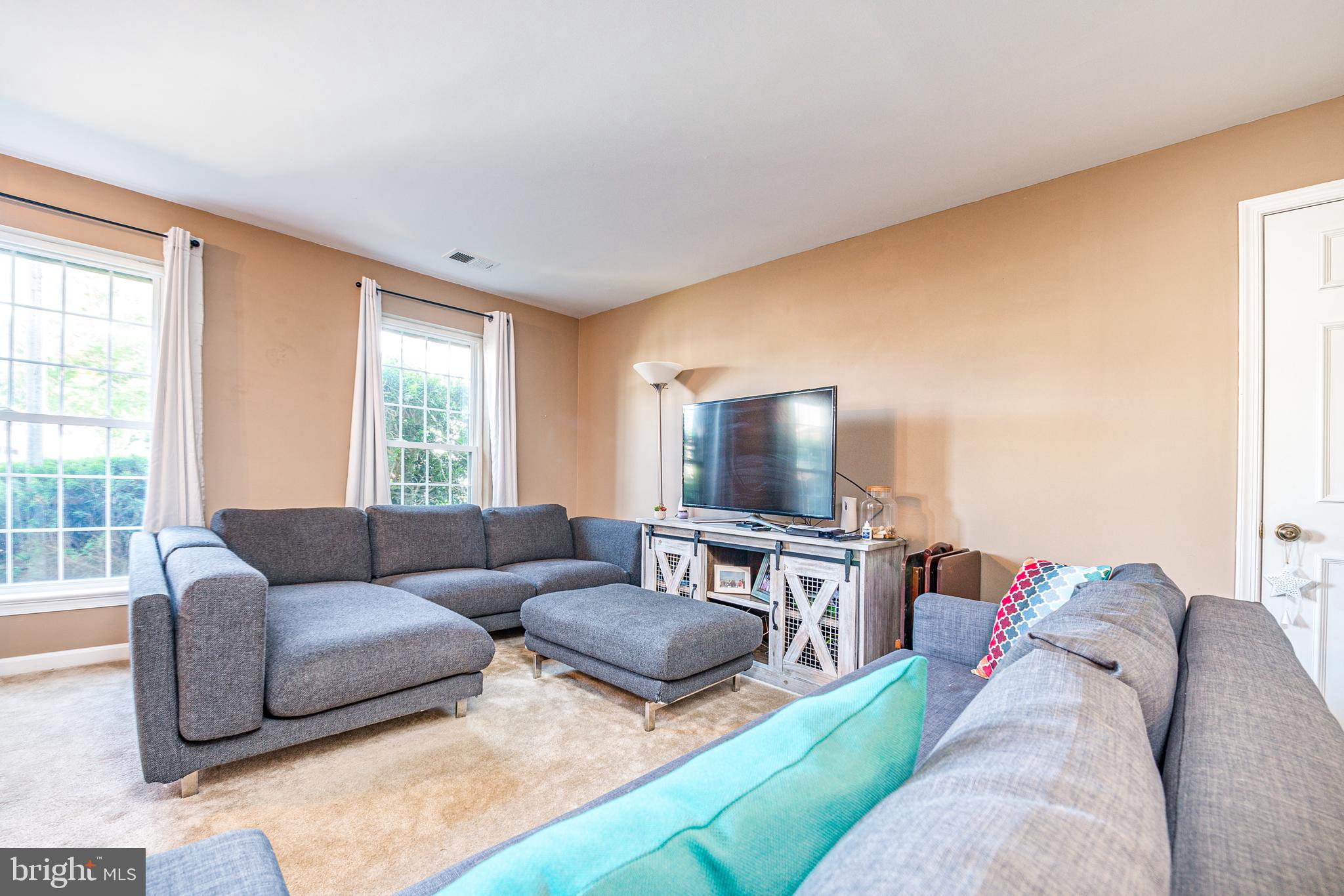 KINGSTOWNE - Residential