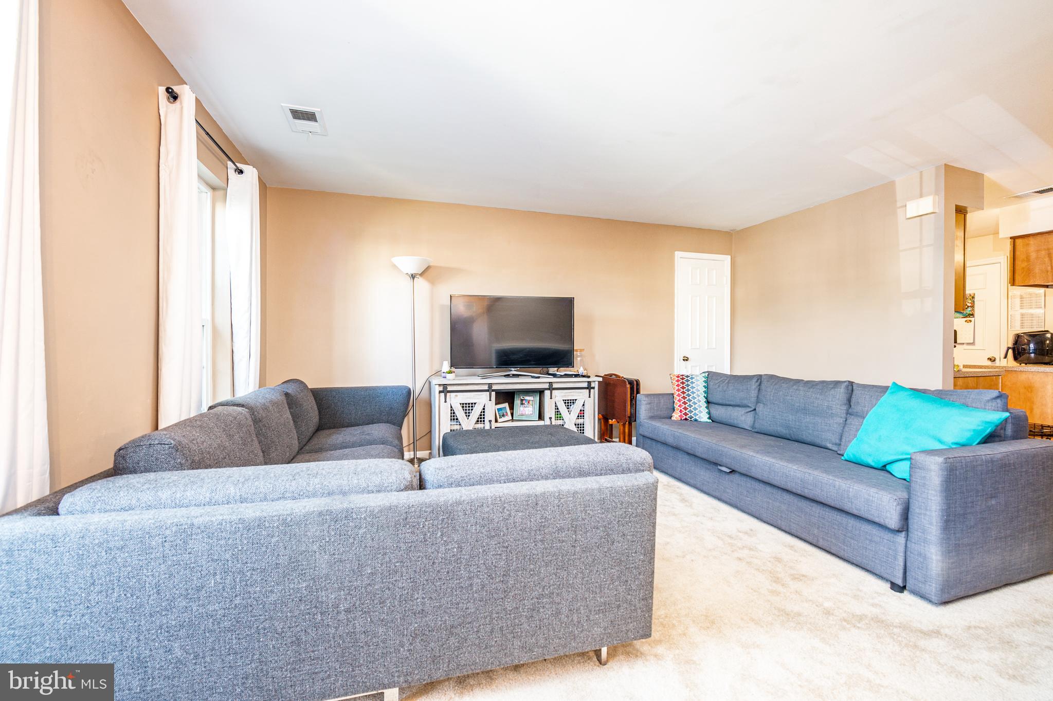 KINGSTOWNE - Residential