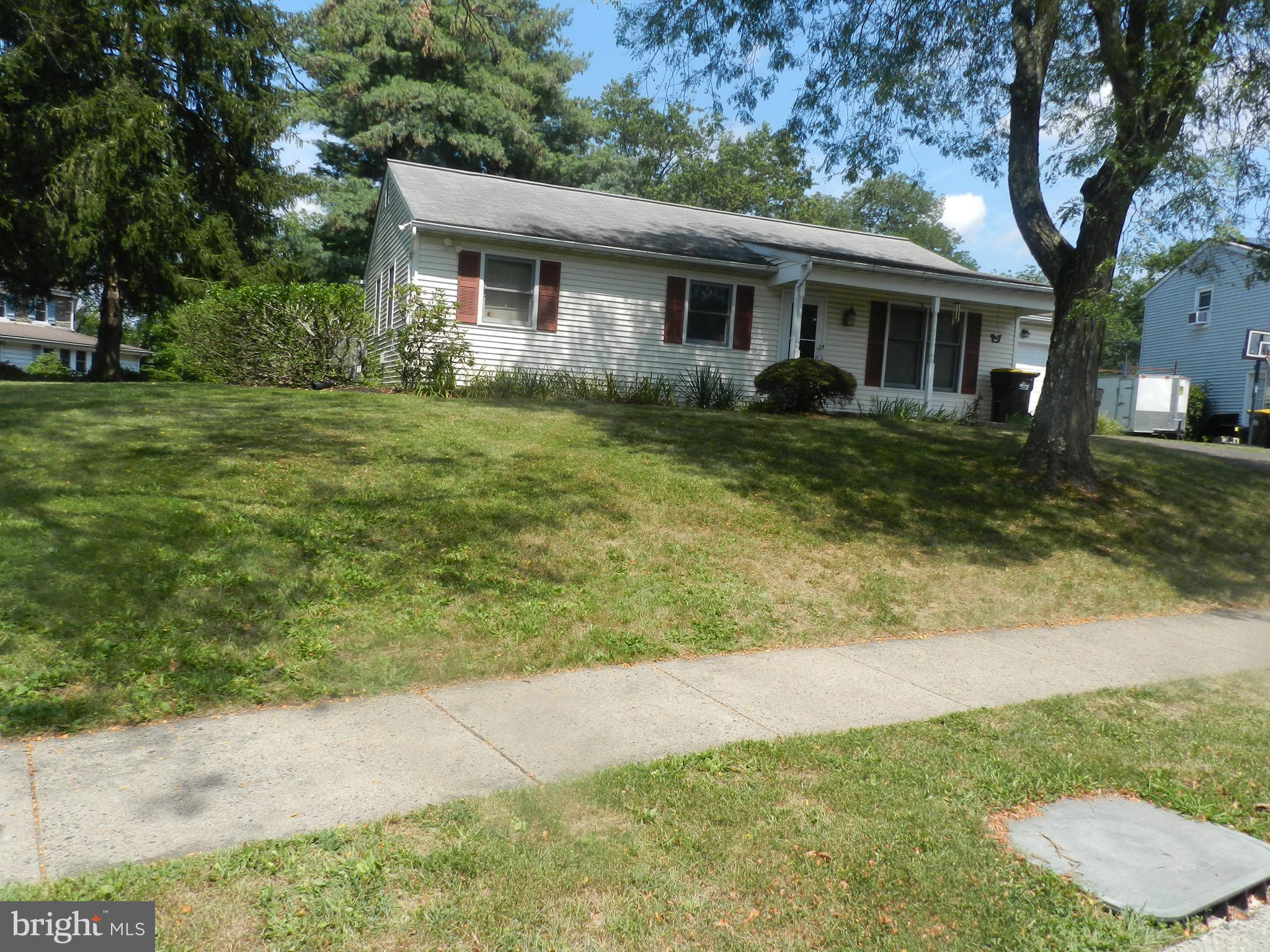 21 LENAPE DRIVE