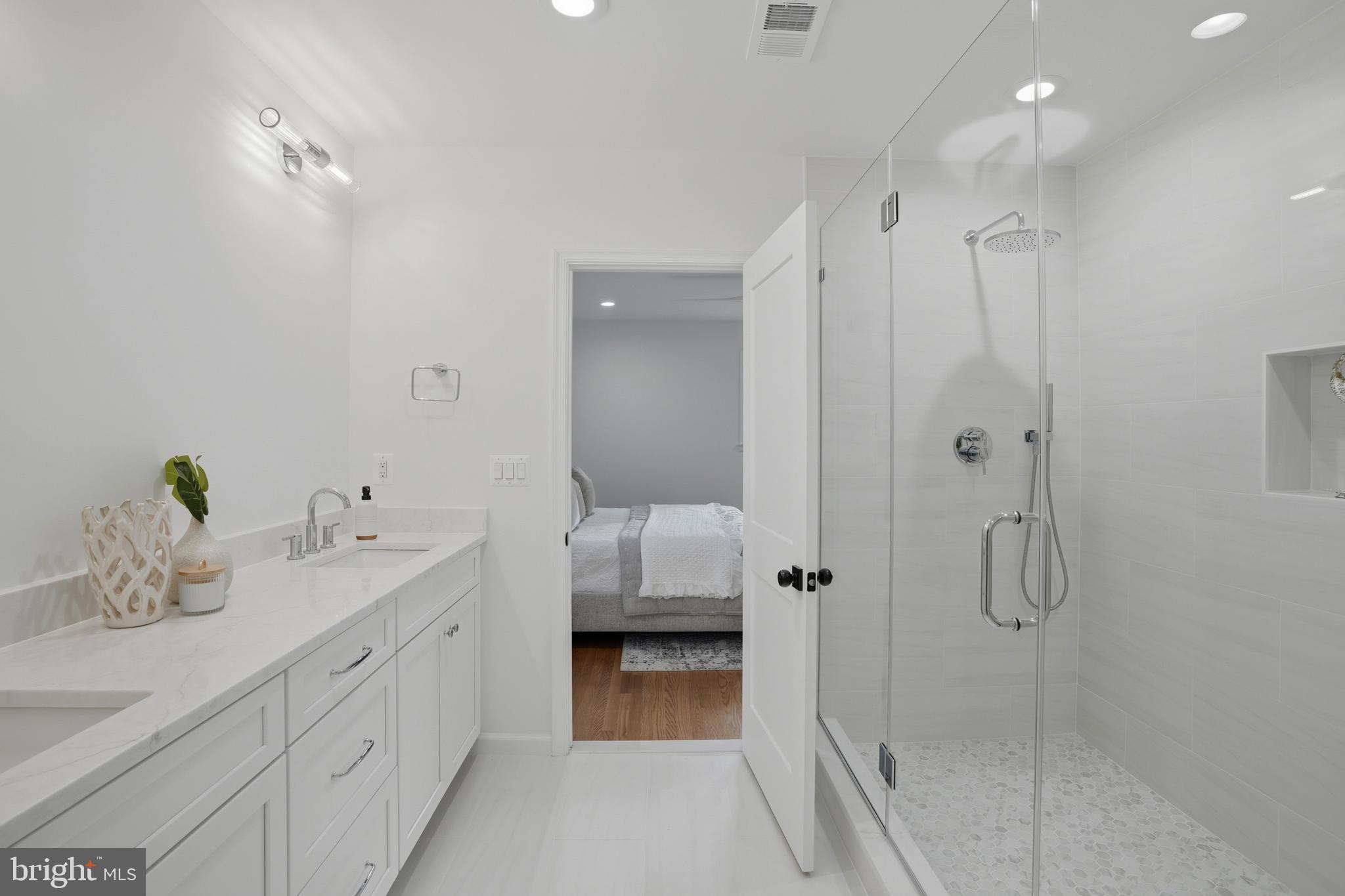 STERLING - Residential