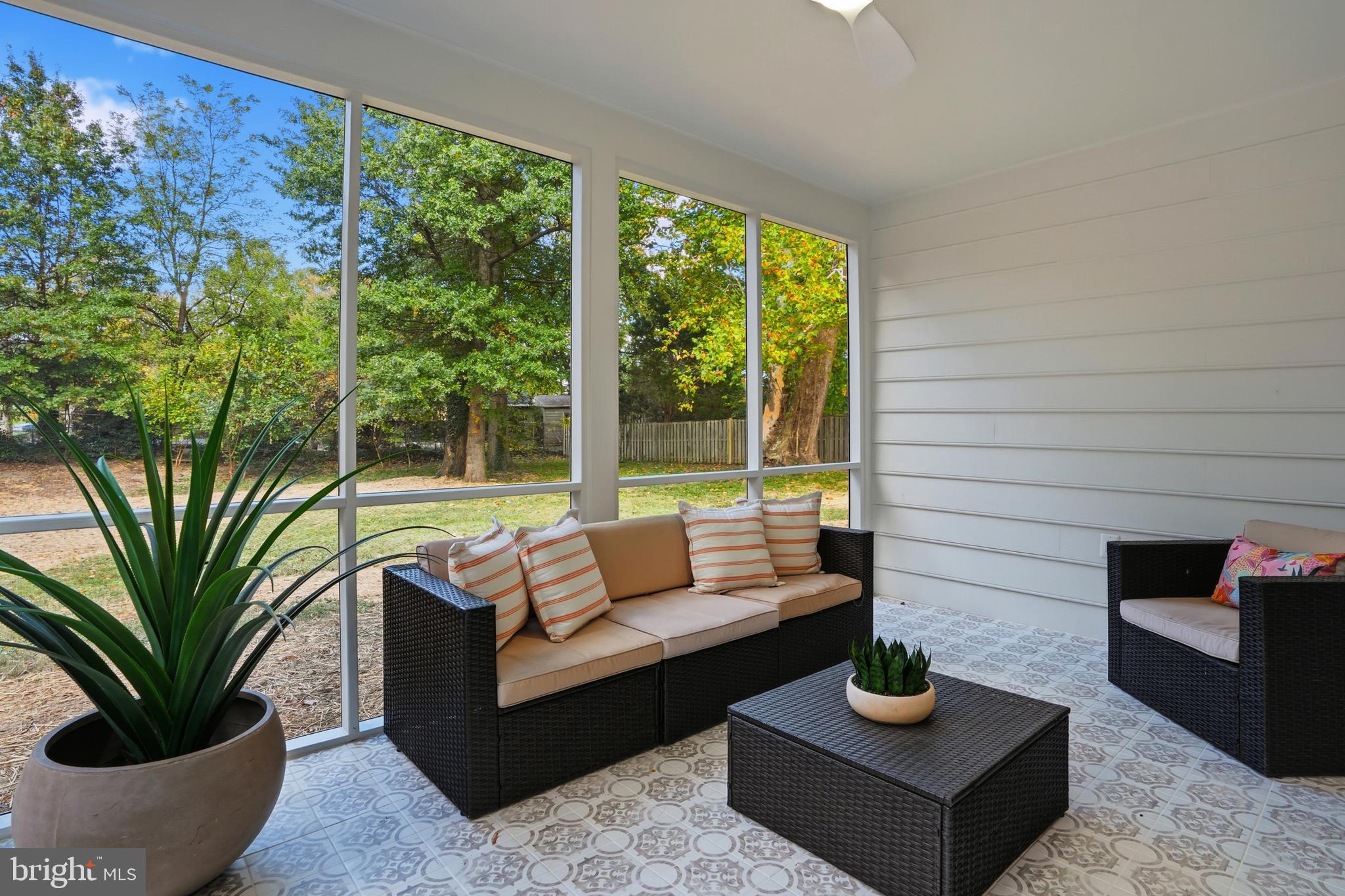 STERLING - Residential