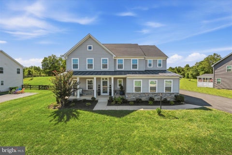 Photo of 6589 Bob White Drive, WARRENTON, VA 20187 (MLS # VAFQ2023768)