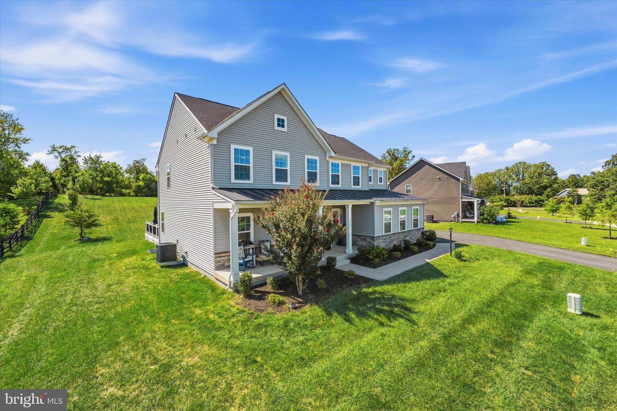 6589 BOB WHITE DRIVE