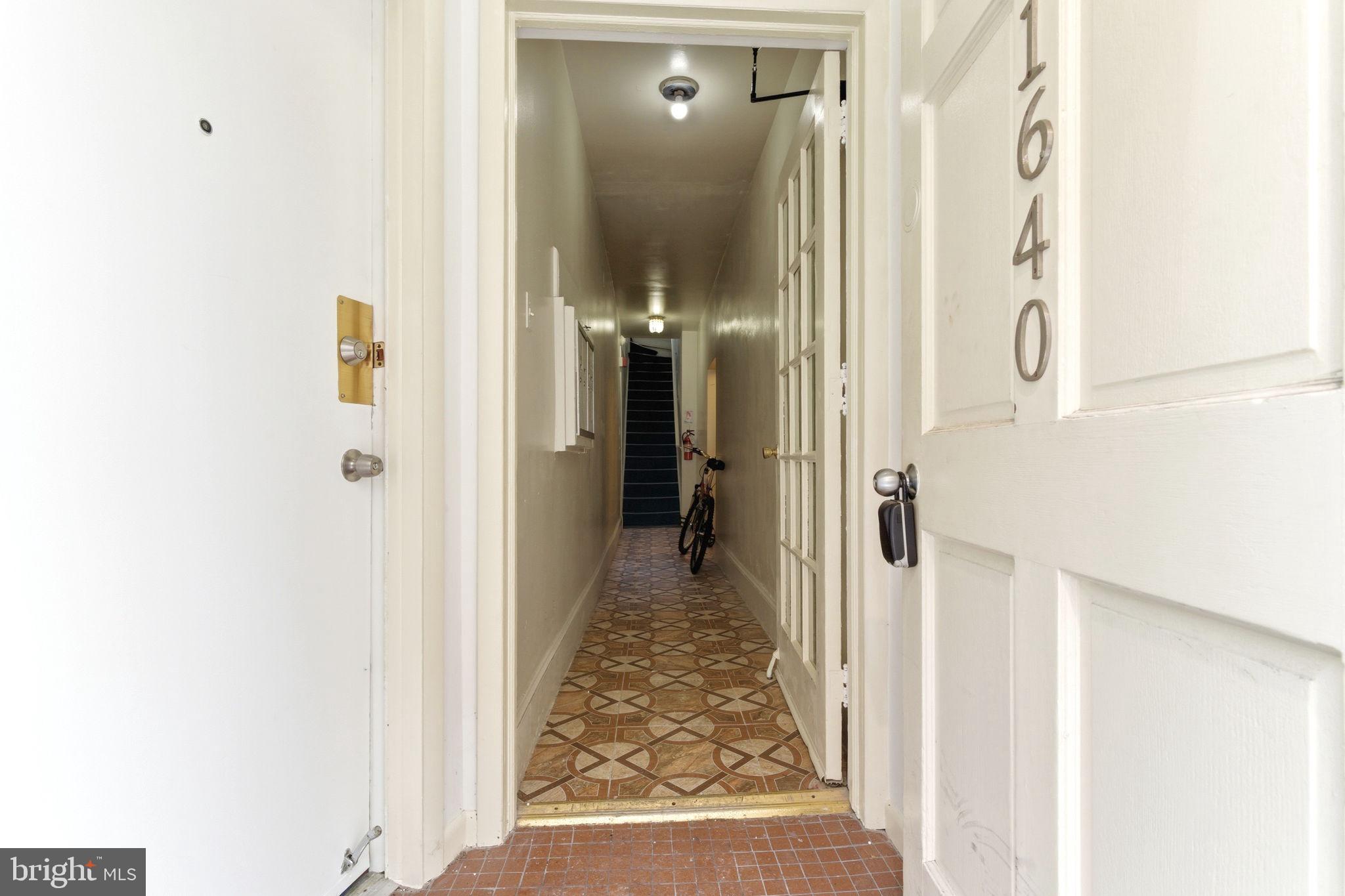 RITTENHOUSE SQUARE - Residential Income