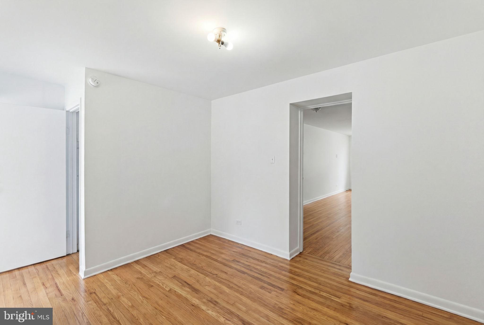 RITTENHOUSE SQUARE - Residential Income