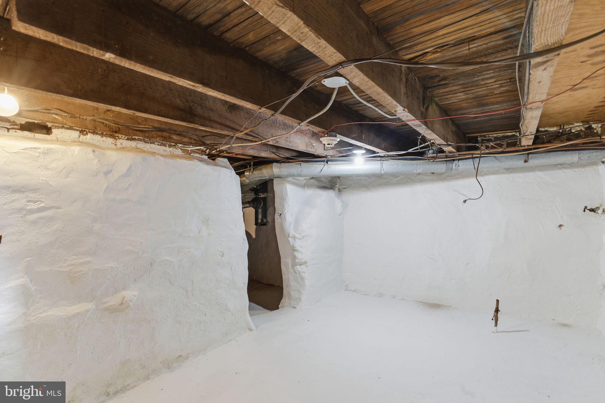 RITTENHOUSE SQUARE - Residential Income