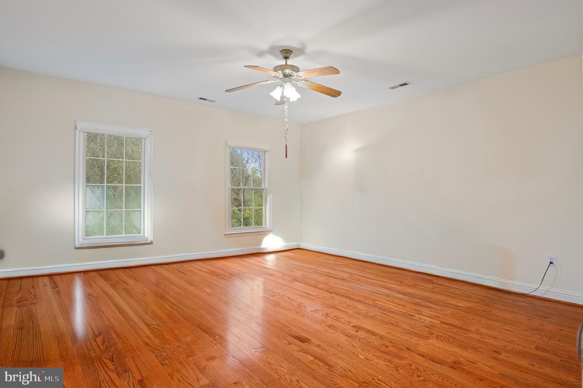 POTOMAC GLEN - Residential