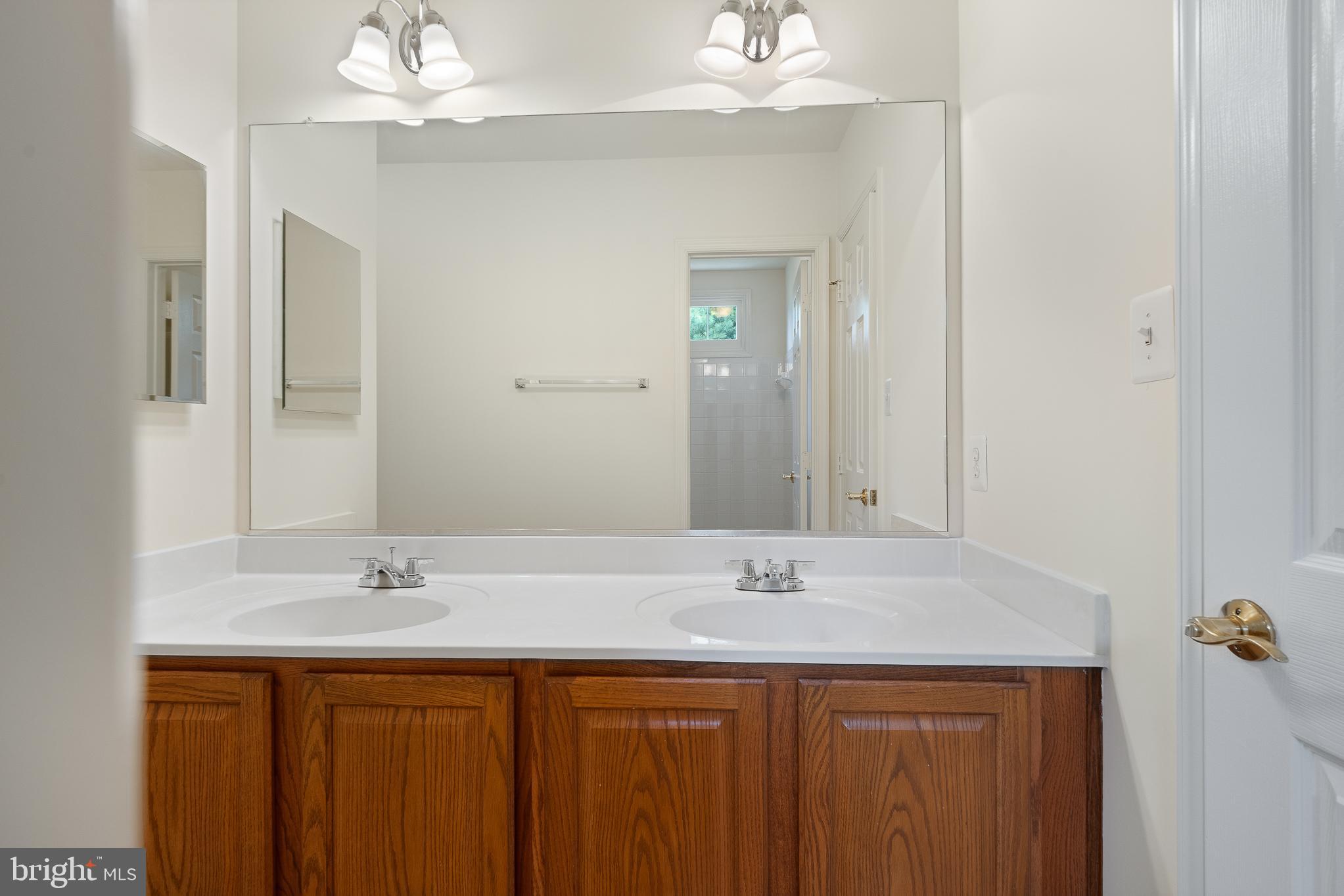 POTOMAC GLEN - Residential