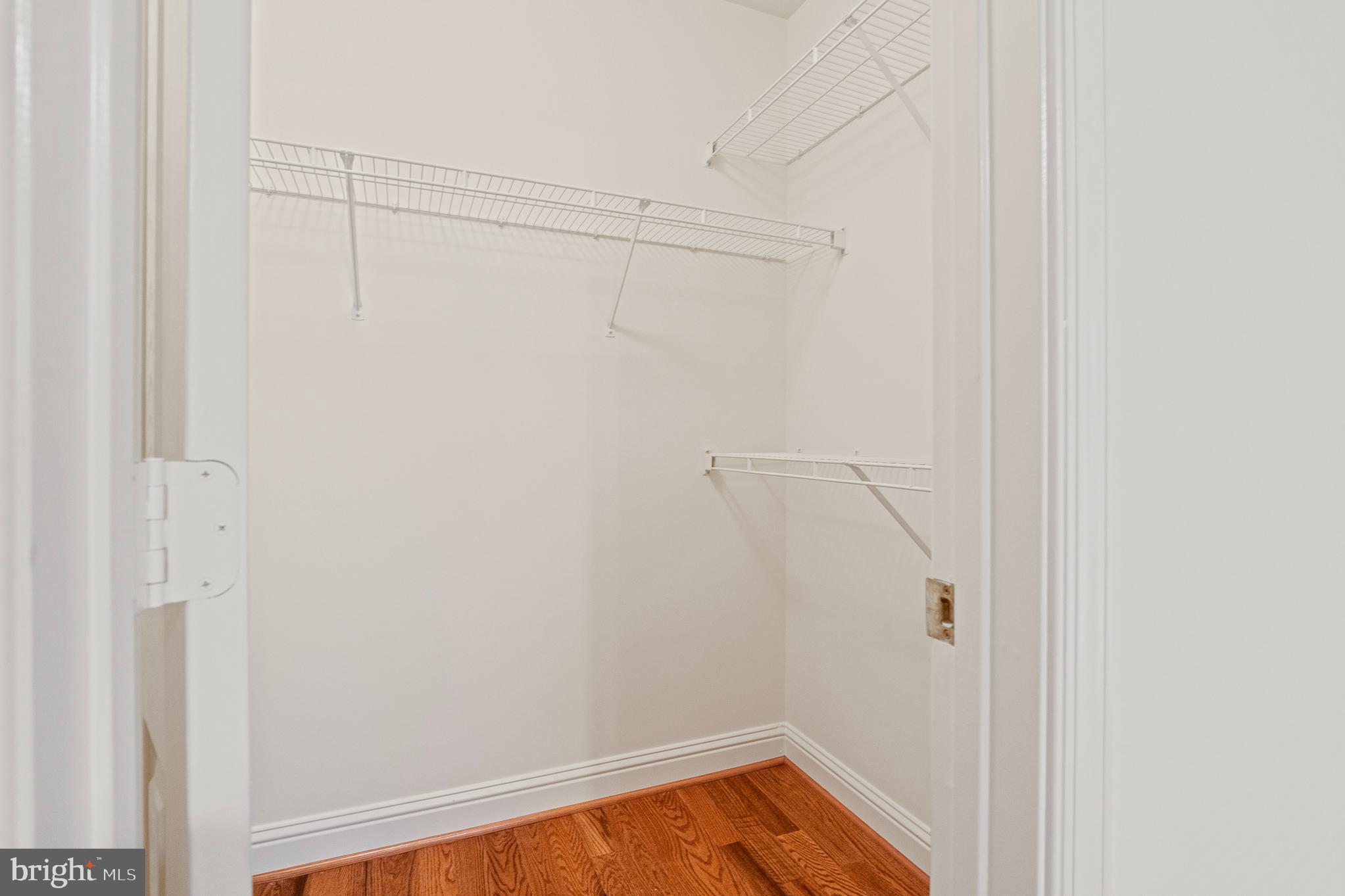 POTOMAC GLEN - Residential