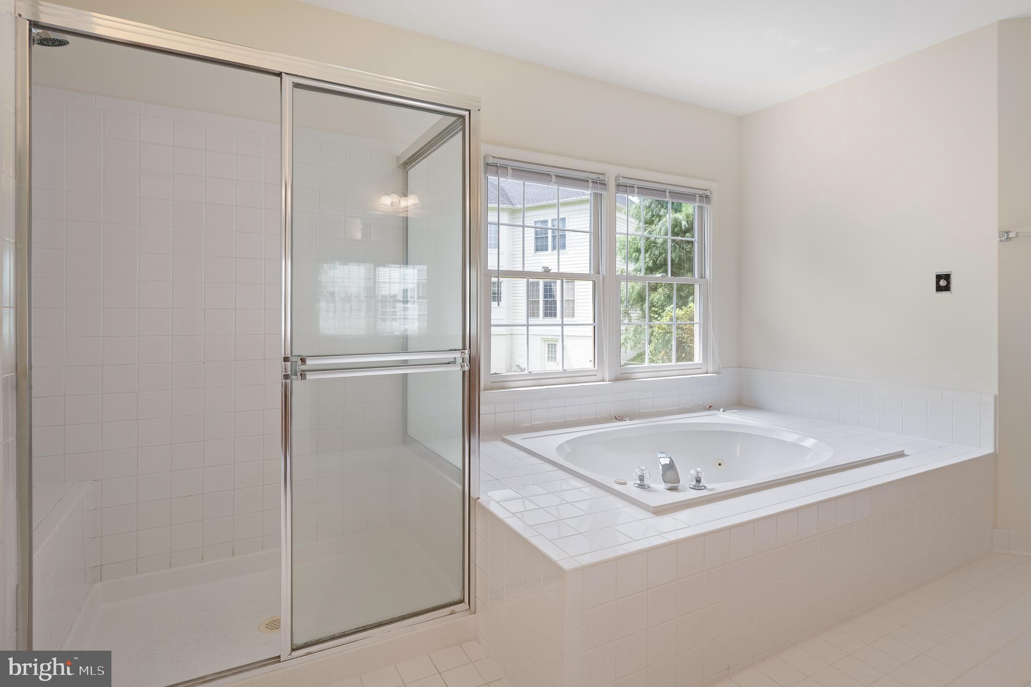 POTOMAC GLEN - Residential