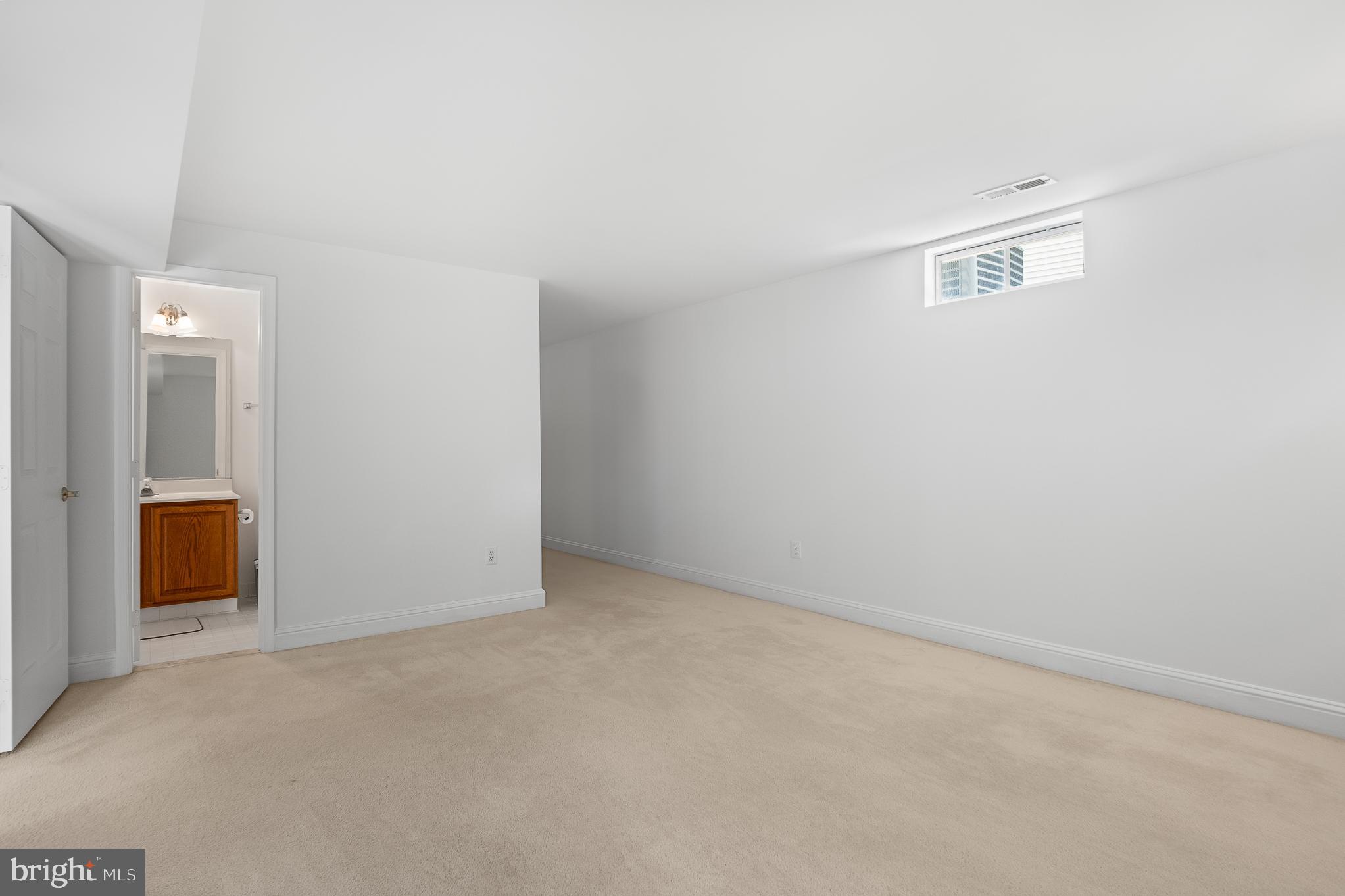 POTOMAC GLEN - Residential