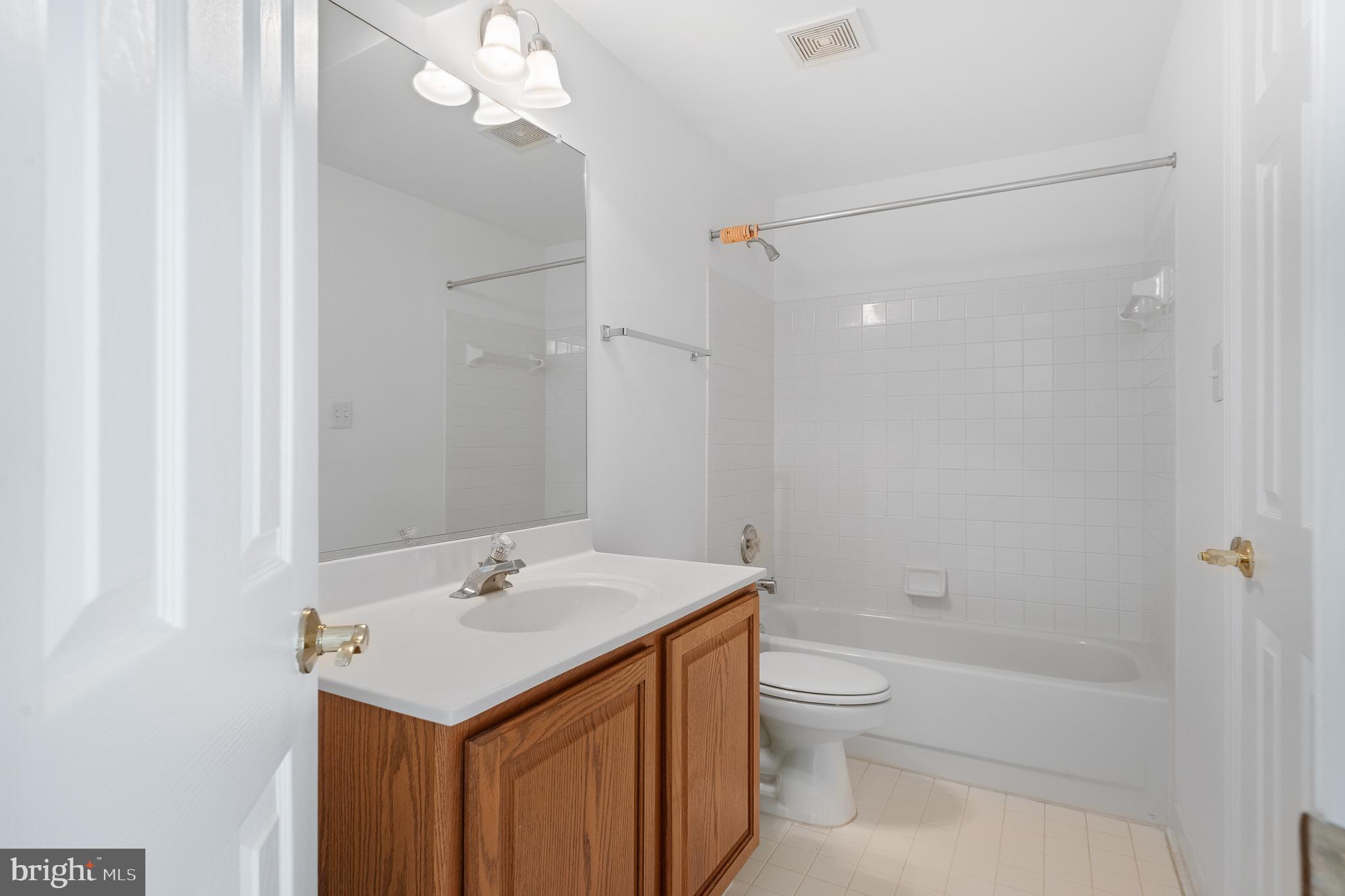 POTOMAC GLEN - Residential