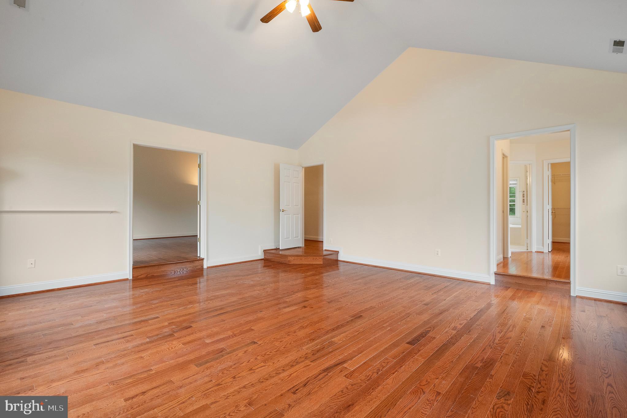 POTOMAC GLEN - Residential