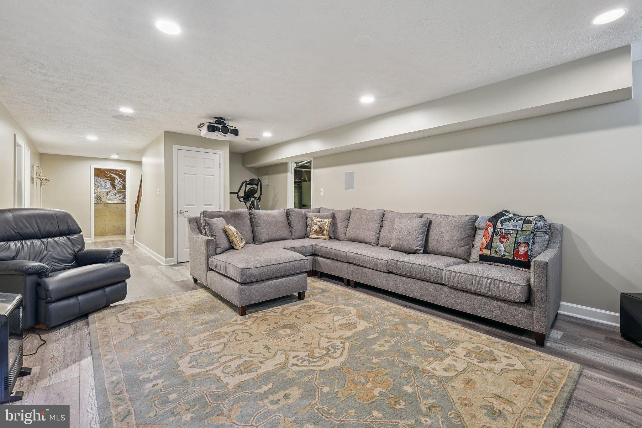 LITTLE ROCKY RUN - Residential