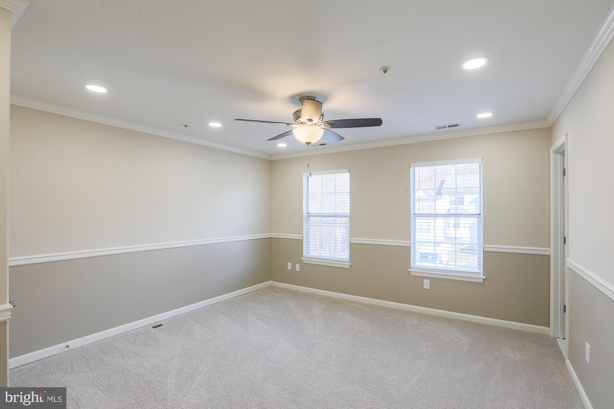 KINGS POINT - Residential